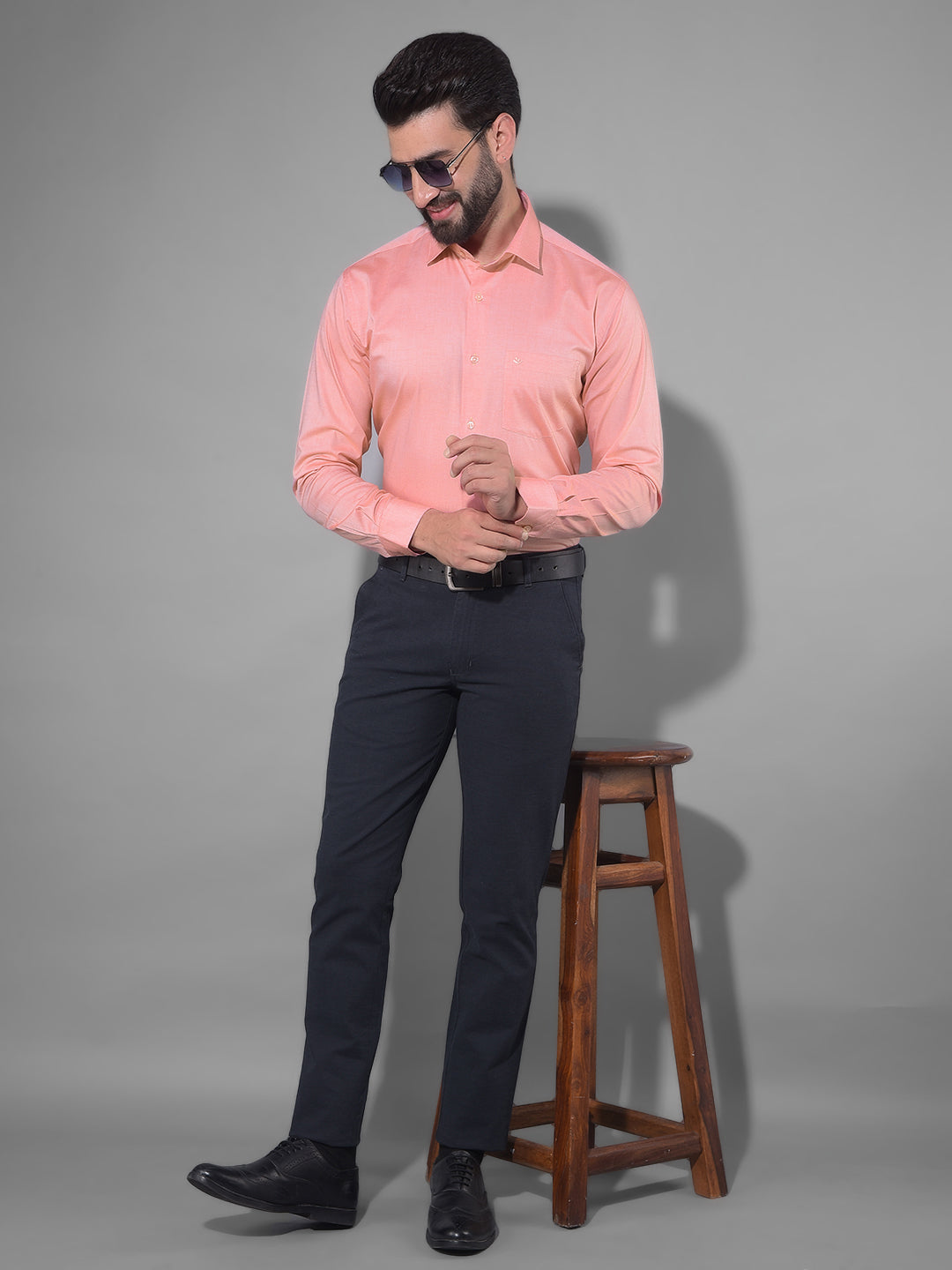 COBB SOLID PEACH SMART-FIT FORMAL SHIRT