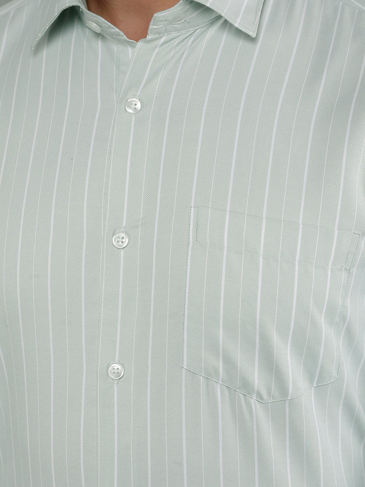 cobb pista green striped slim-fit formal shirt