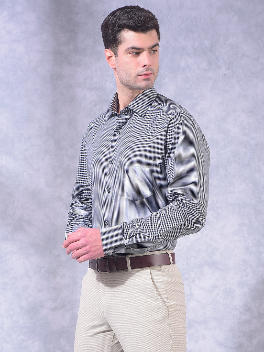 cobb black solid smart-fit formal shirt