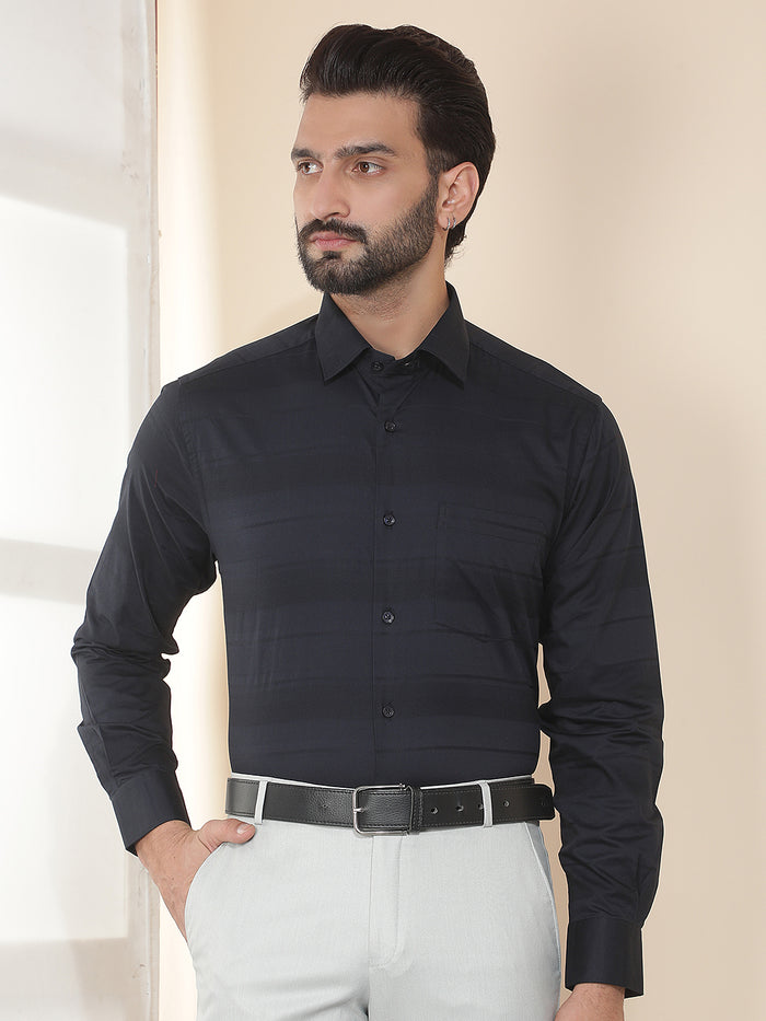 cobb navy blue solid smart-fit formal shirt