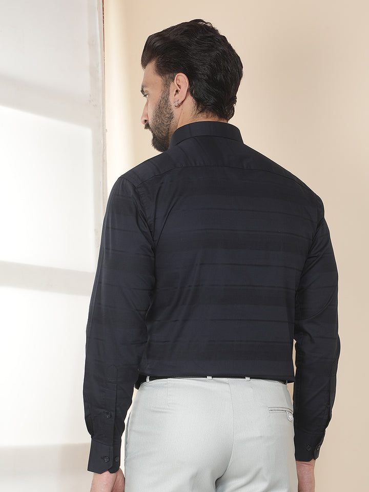 cobb navy blue solid smart-fit formal shirt