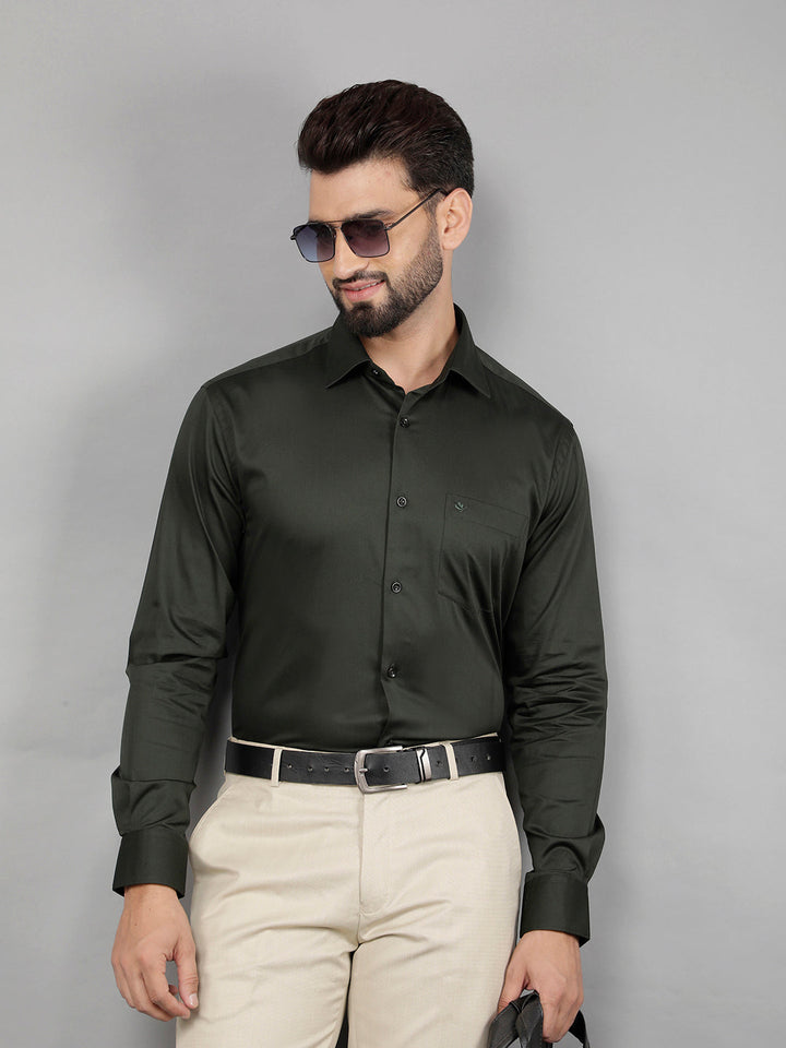 COBB SOLID BOTTLE GREEN SMART-FIT FORMAL SHIRT