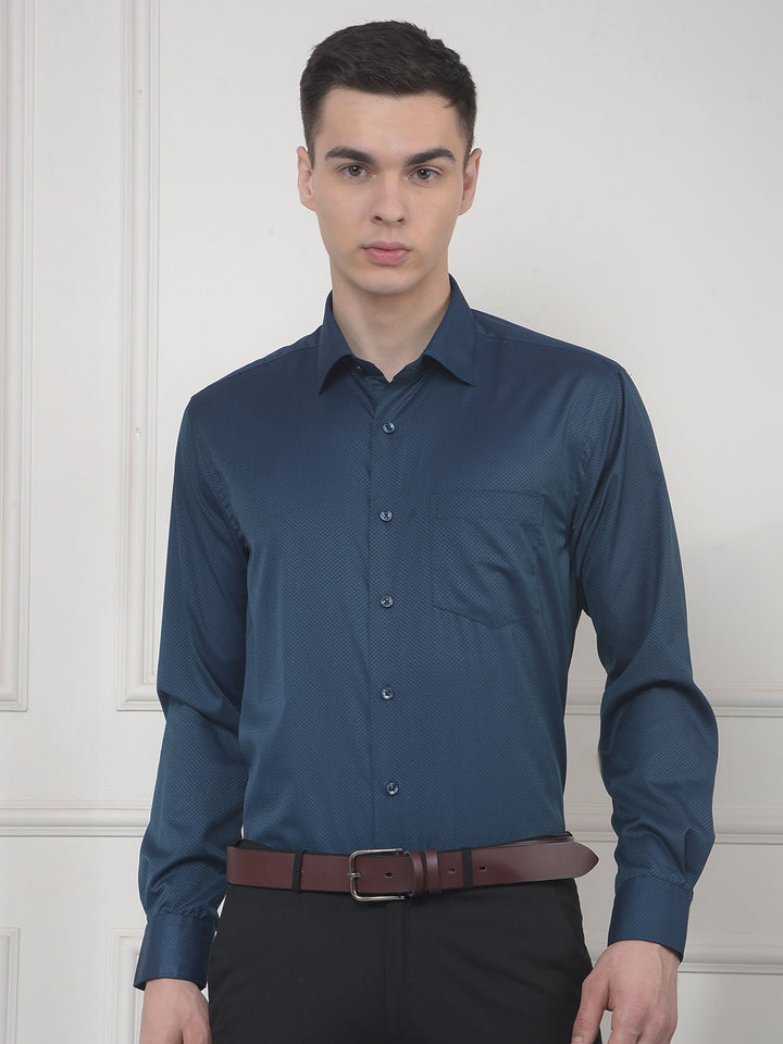 cobb dark green solid smart-fit formal shirt