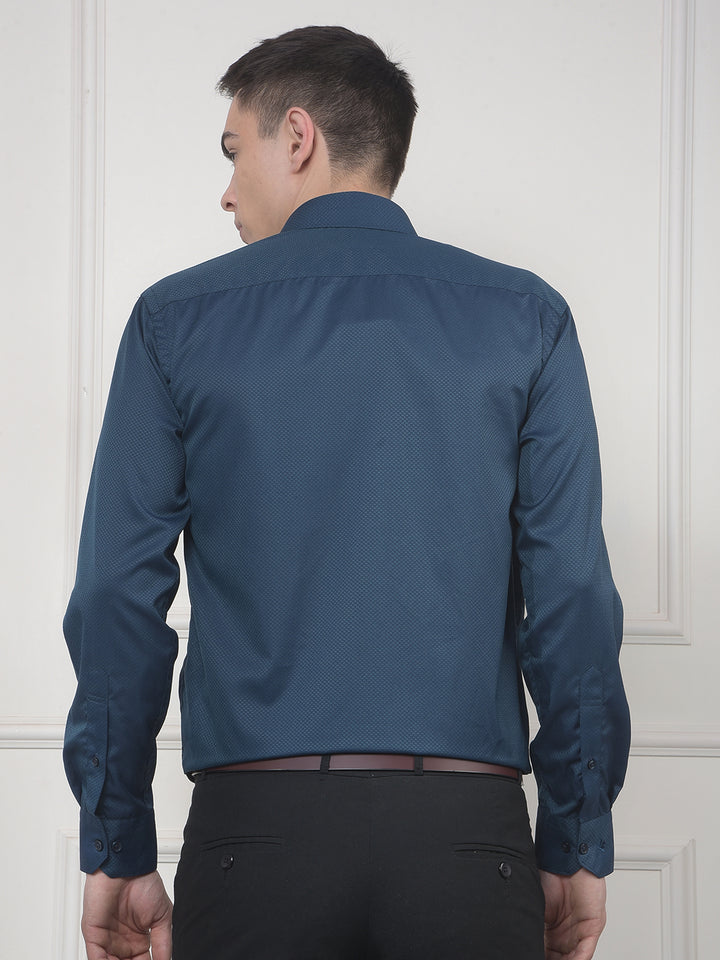 cobb dark green solid smart-fit formal shirt