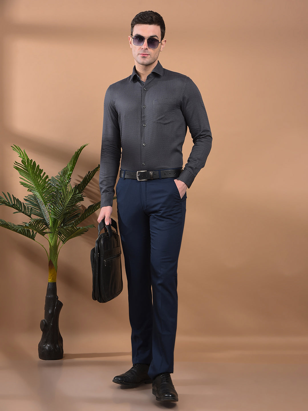 COBB DARK GREY SELF-DESIGN SLIM-FIT FORMAL SHIRT