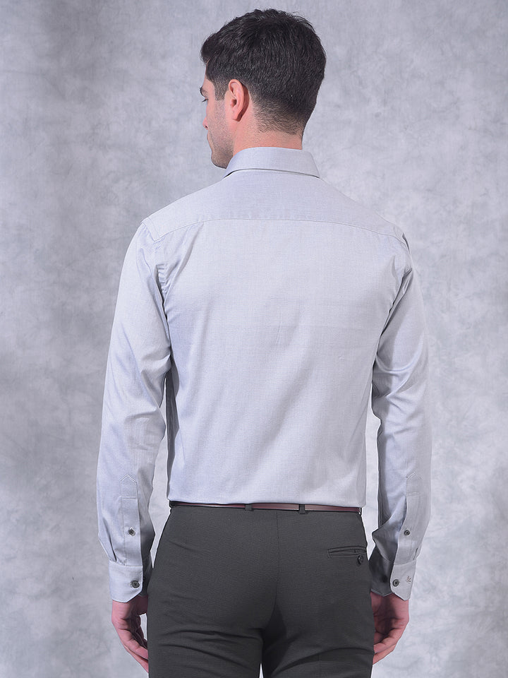 cobb grey solid smart-fit formal shirt