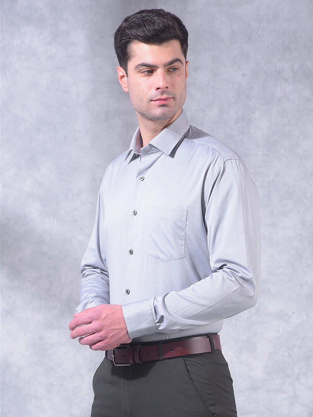 cobb grey solid smart-fit formal shirt