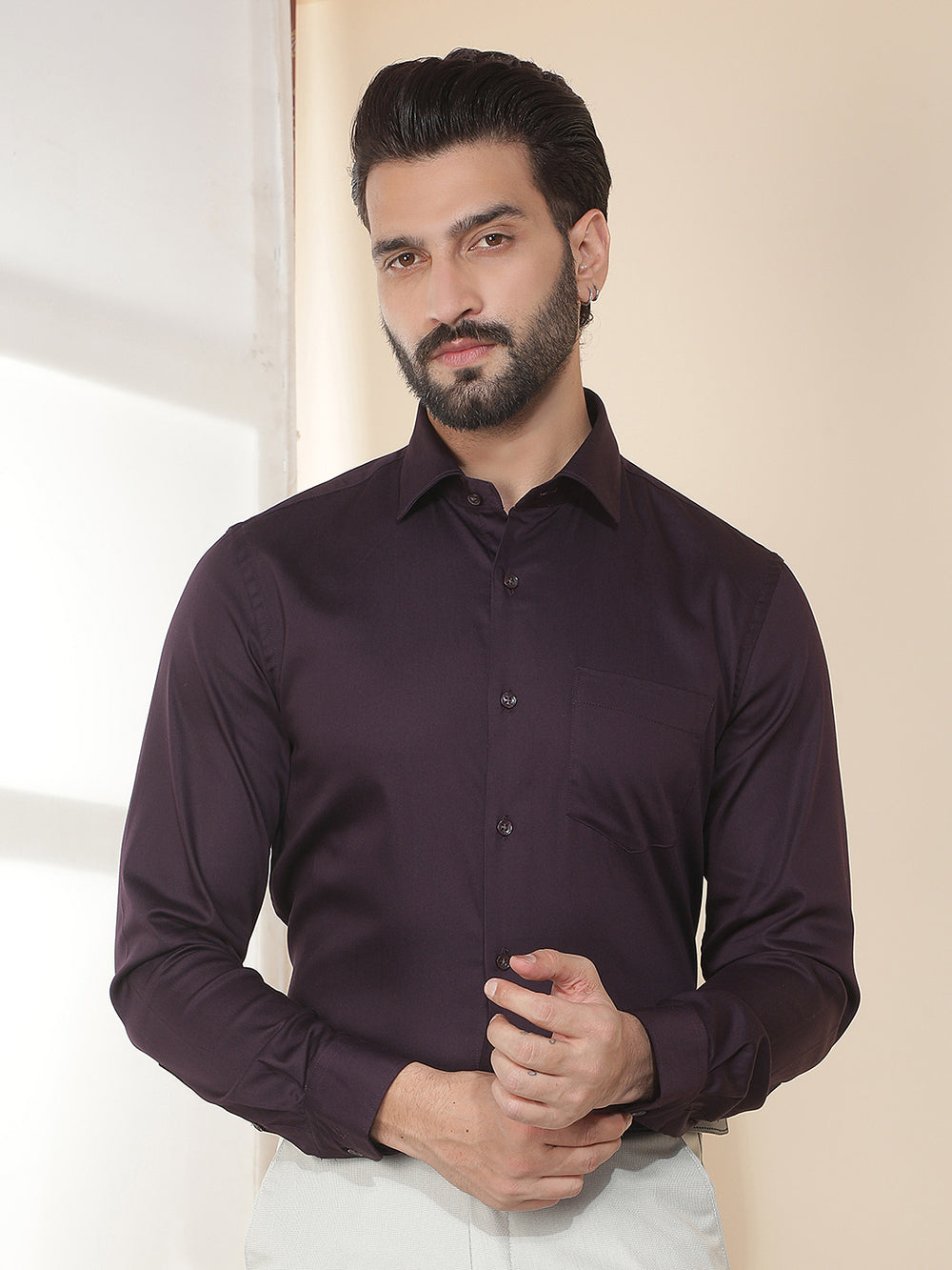 cobb dark purple solid slim-fit formal shirt