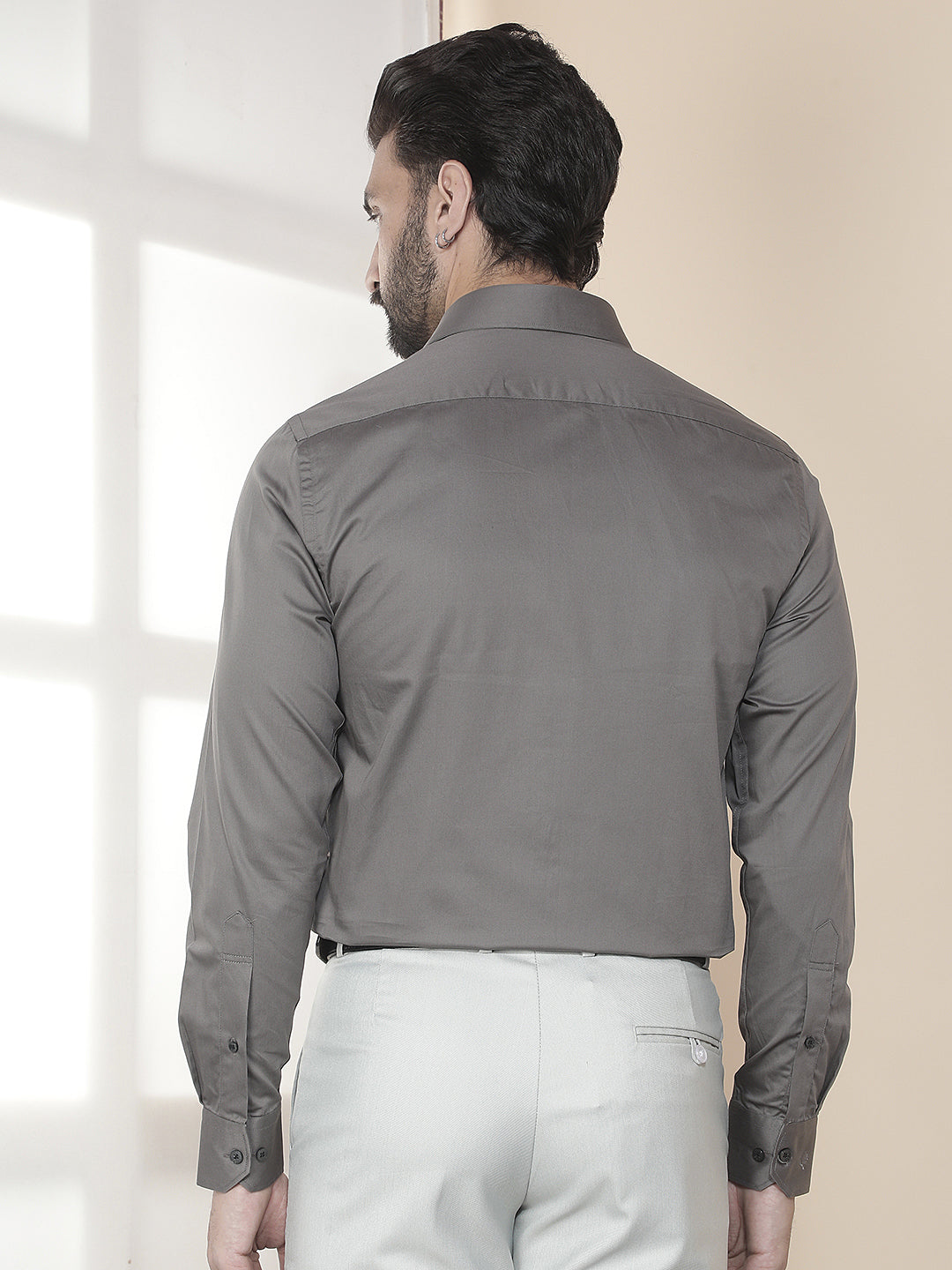 cobb grey solid slim-fit formal shirt