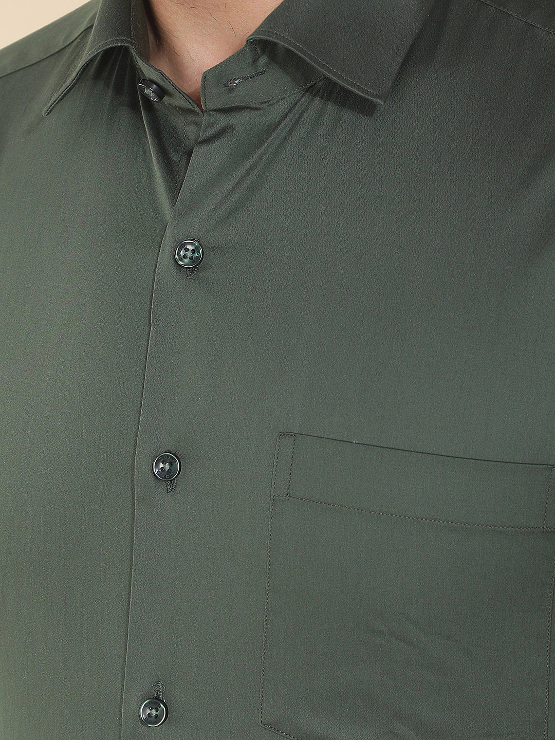 COBB DARK GREEN SOLID SMART-FIT FORMAL SHIRT