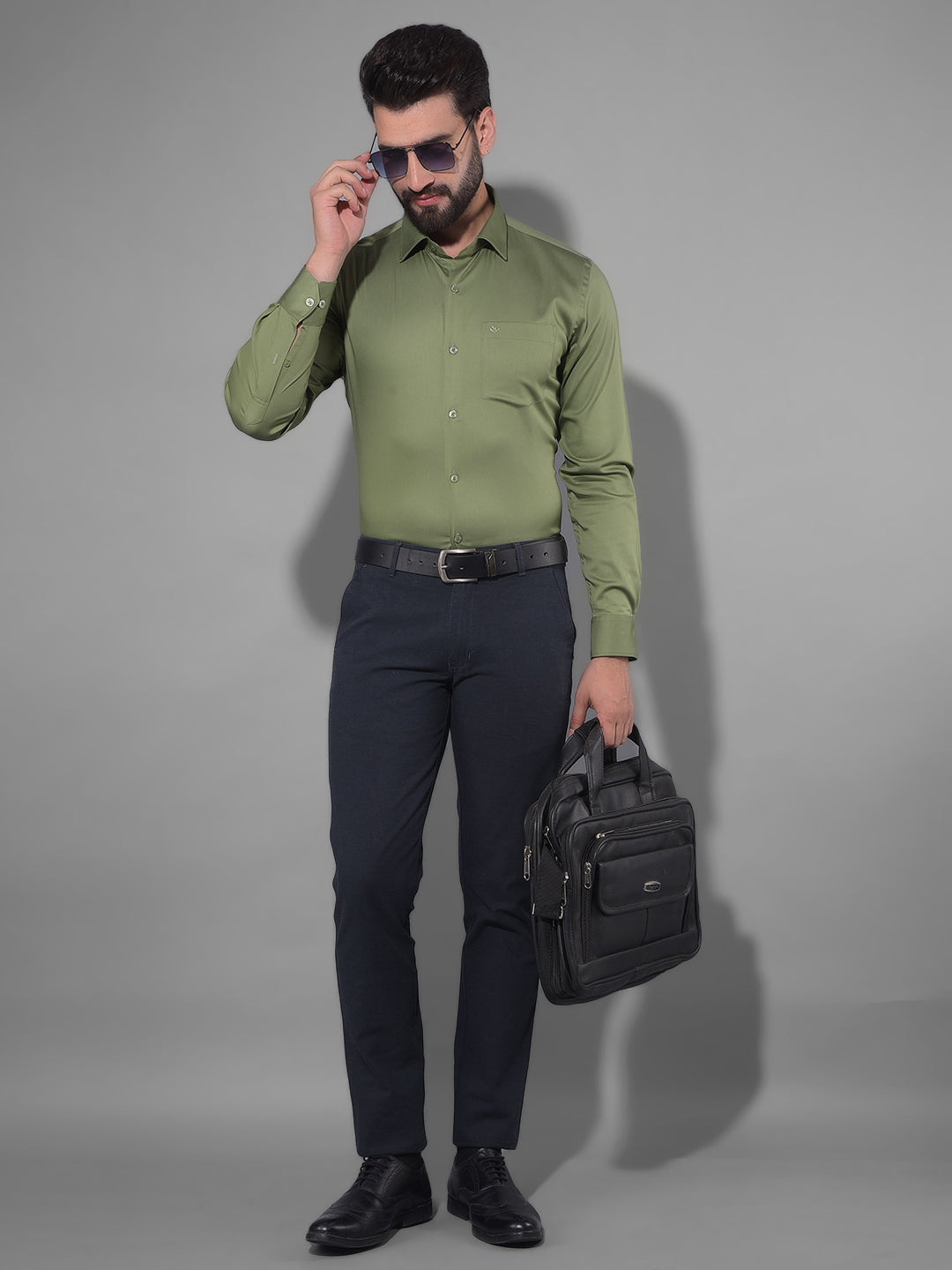 COBB SOLID GREEN STRETCHABLE FORMAL SHIRT