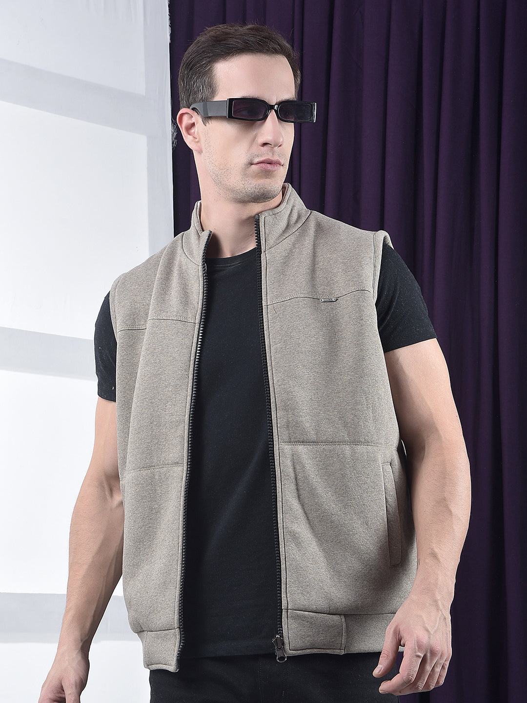 cobb solid beige sleeveless reversible jacket