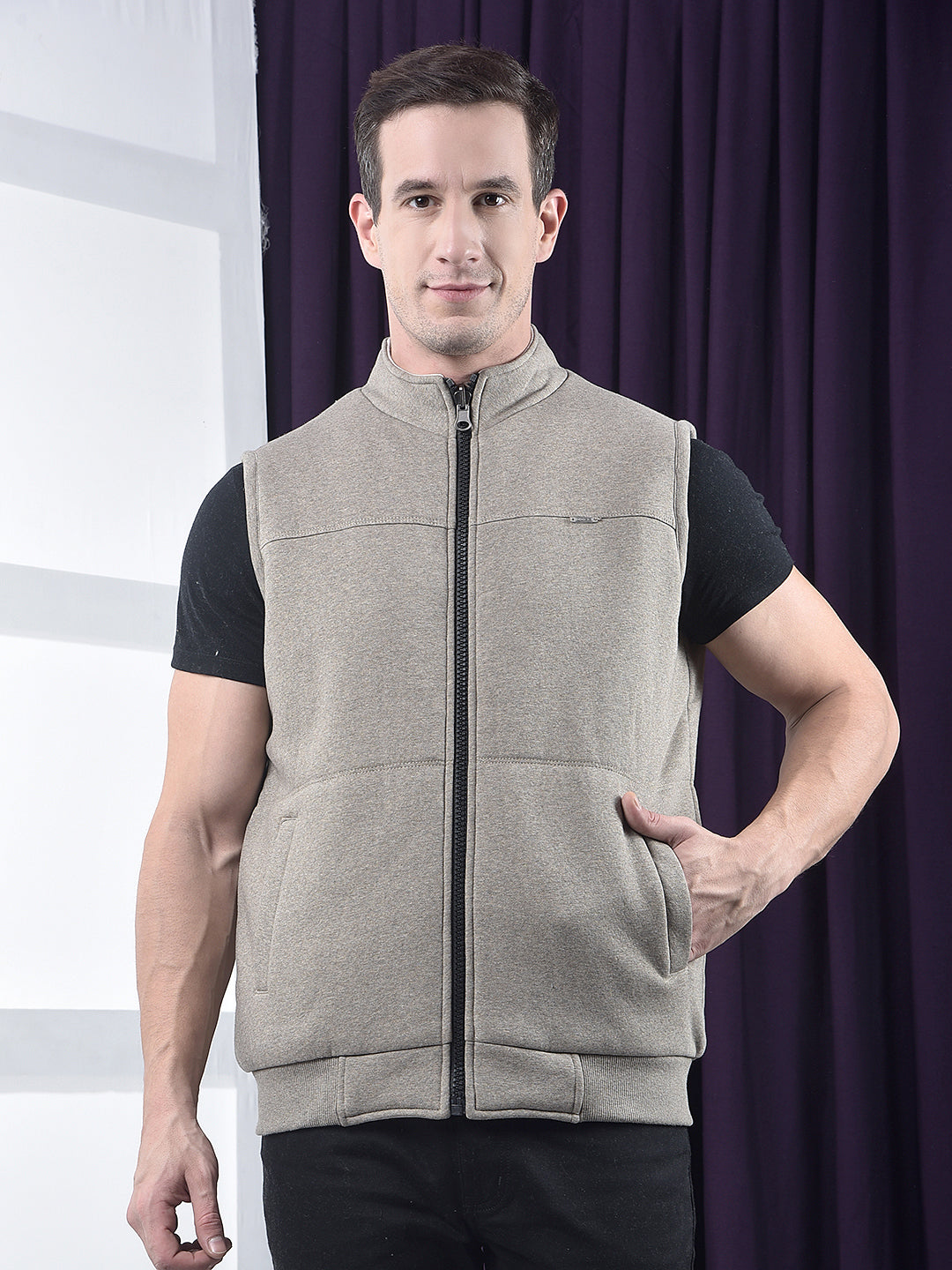 cobb solid beige sleeveless reversible jacket