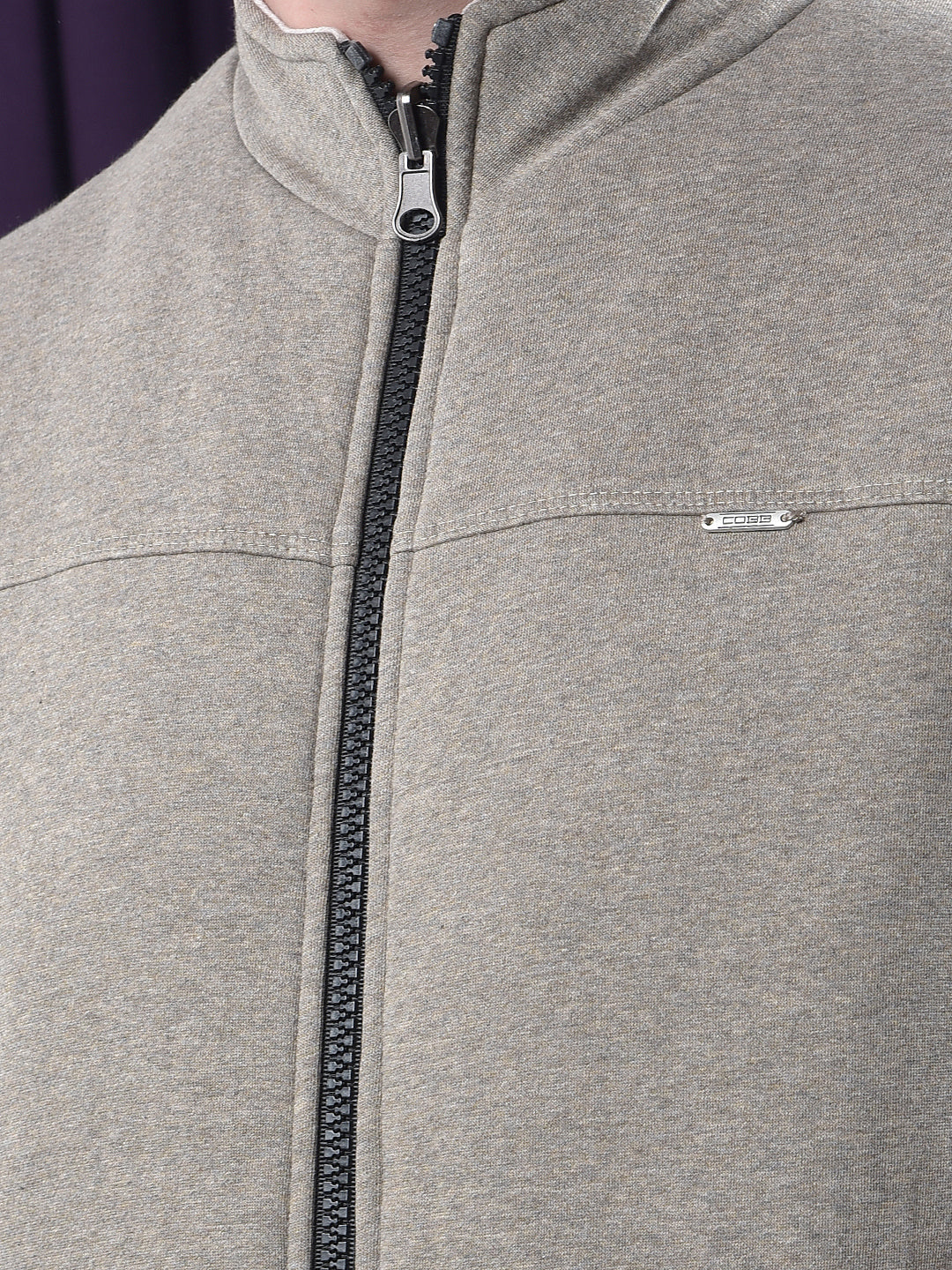 COBB SOLID BEIGE SLEEVELESS REVERSIBLE JACKET