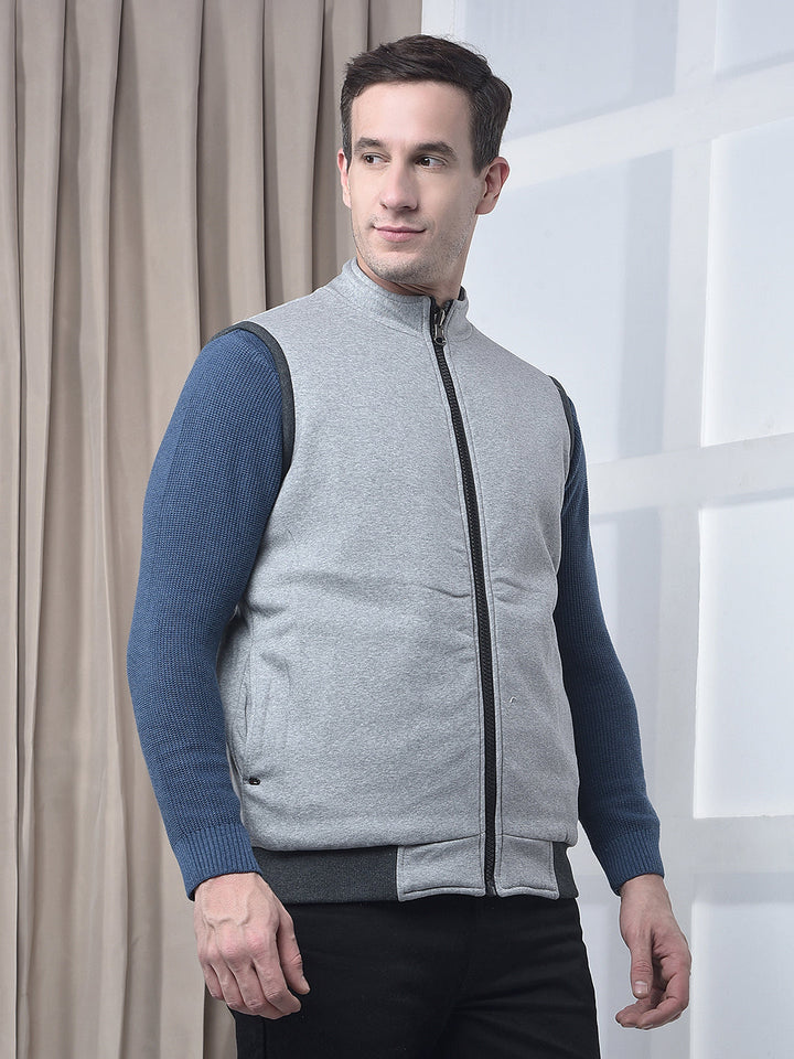 cobb solid light grey sleeveless reversible jacket