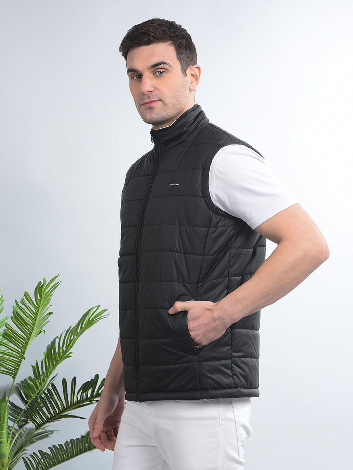 COBB SOLID BLACK WHITE SLEEVELESS REVERSIBLE JACKET