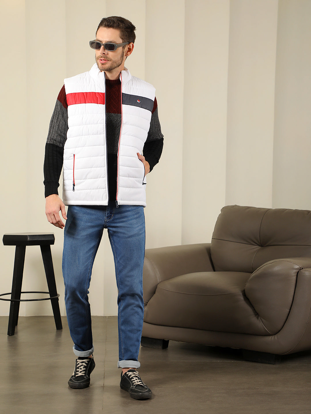 COBB WHITE COLOUR BLOCK SLEEVELESS ZIPPER JACKET