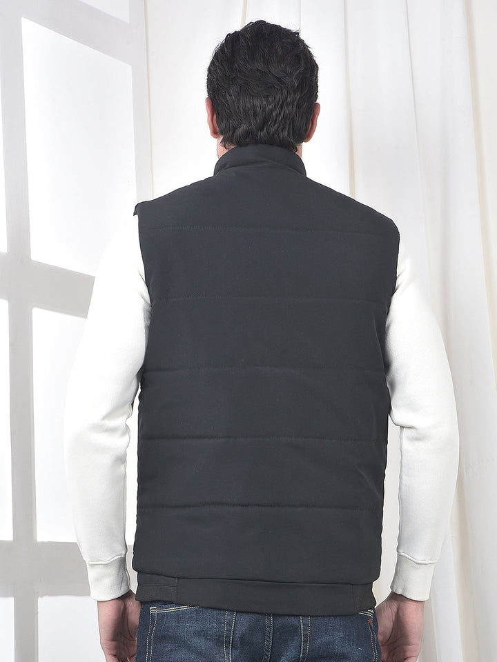 cobb solid black sleeveless zipper jacket