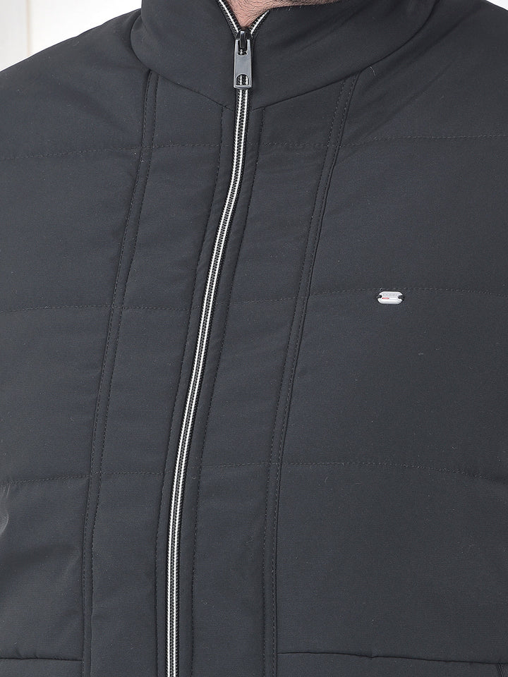 COBB SOLID BLACK SLEEVELESS ZIPPER JACKET