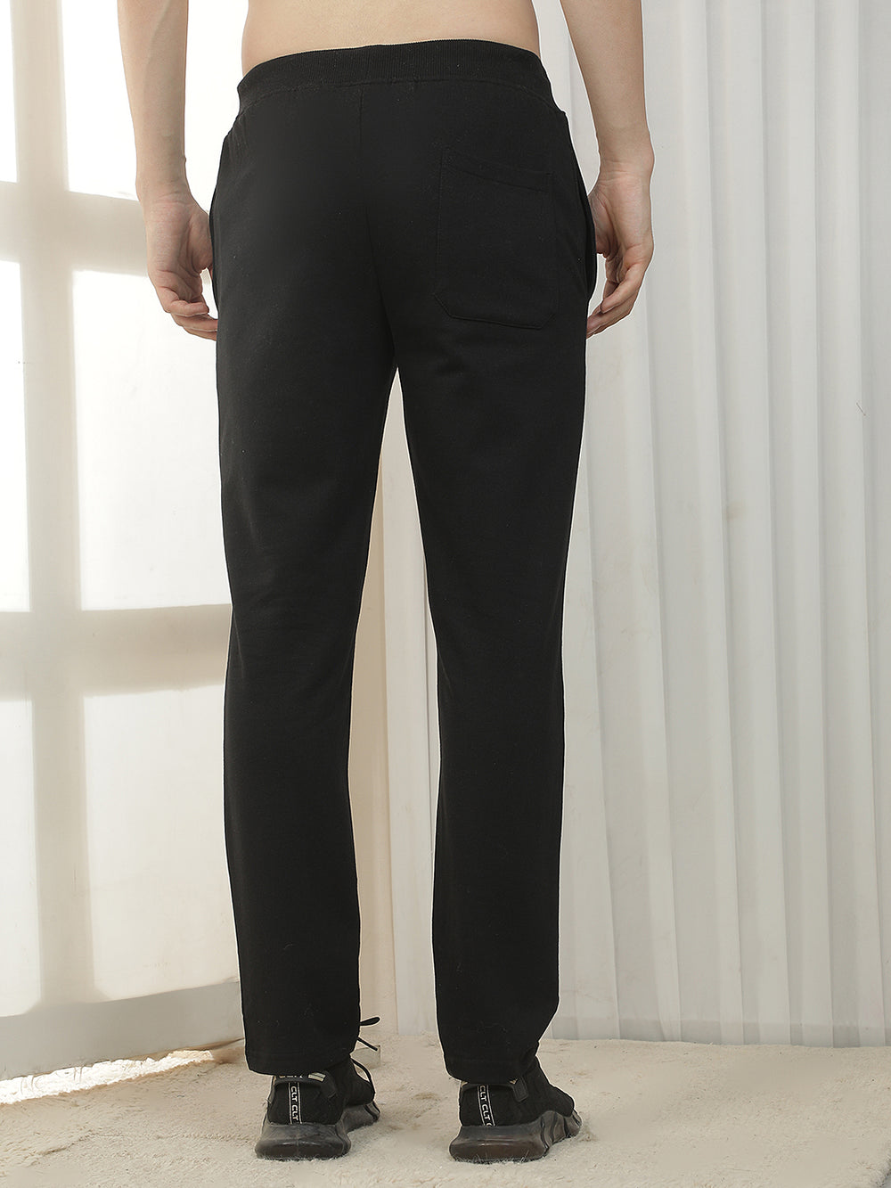 black solid winter lower