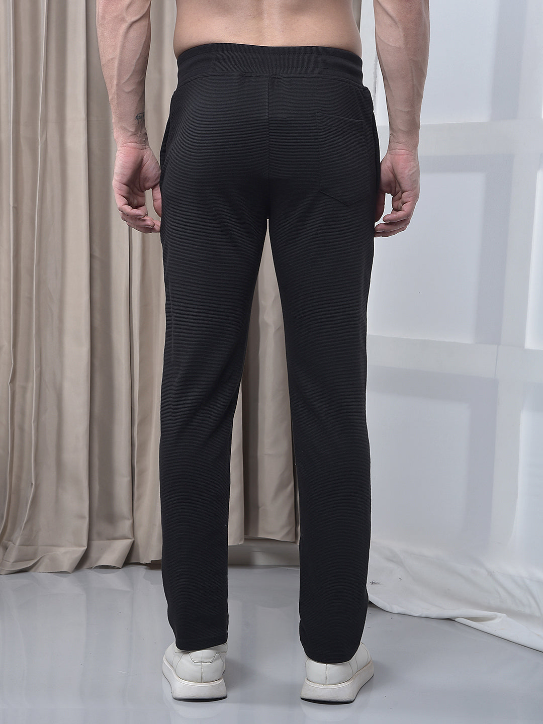 cobb black striped winter lower