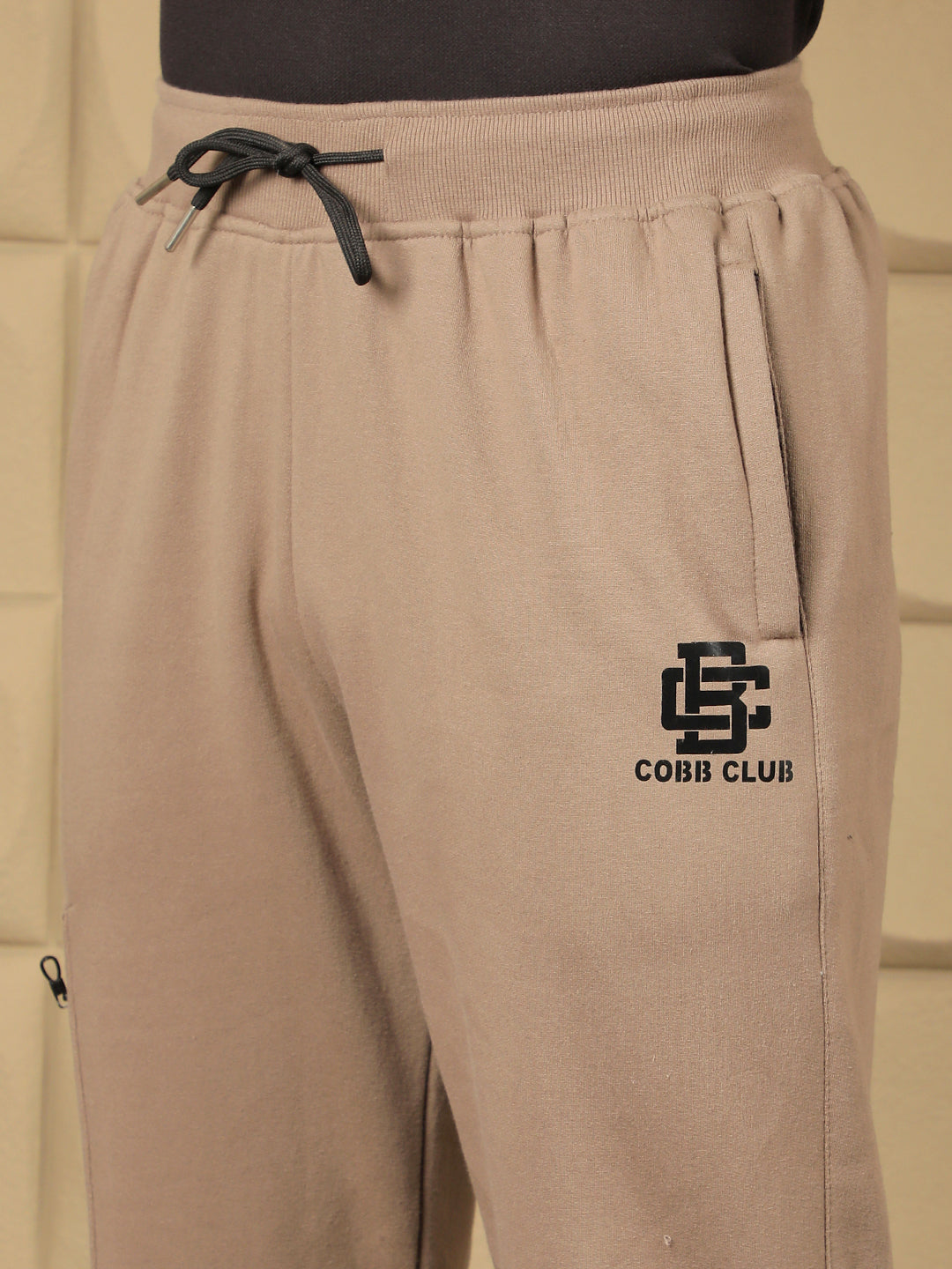 cobb solid dull brown four pocket winter lower