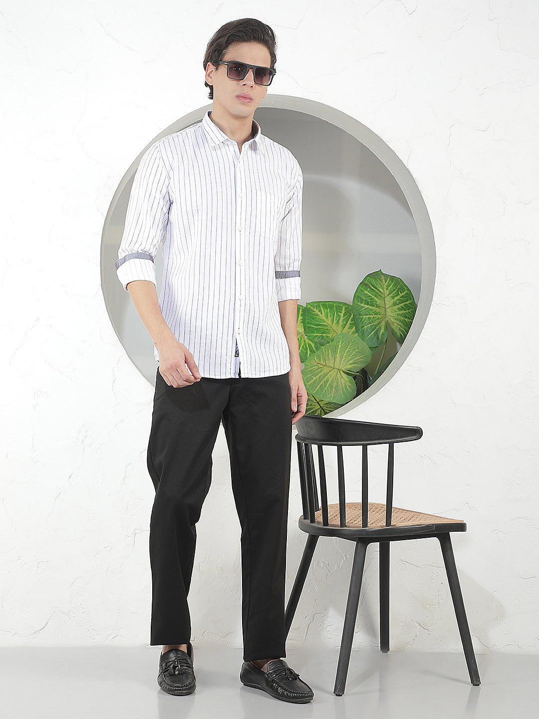 BLACK STRAIGHT-FIT CASUAL TROUSER