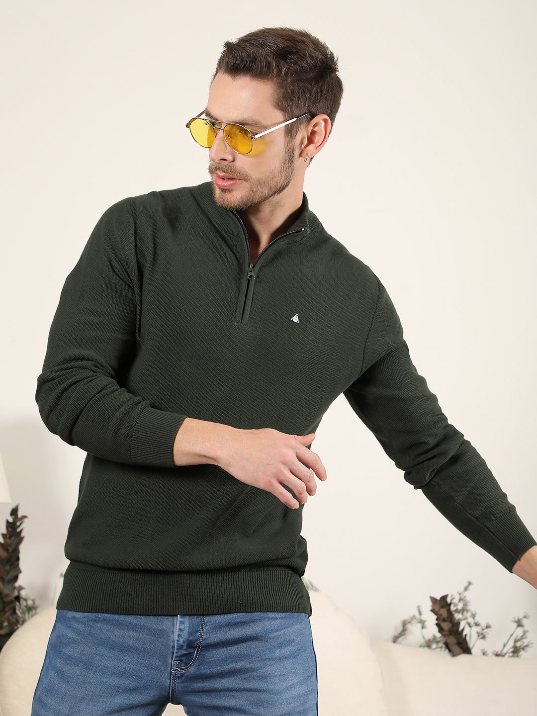 cobb solid green round neck half-zipper sweater