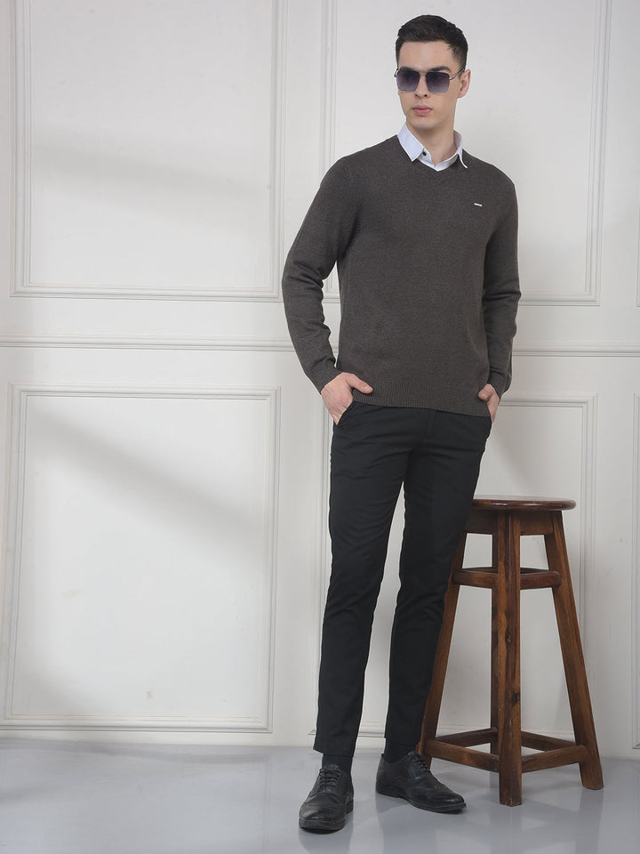 COBB SOLID ANTHRA V-NECK SWEATER