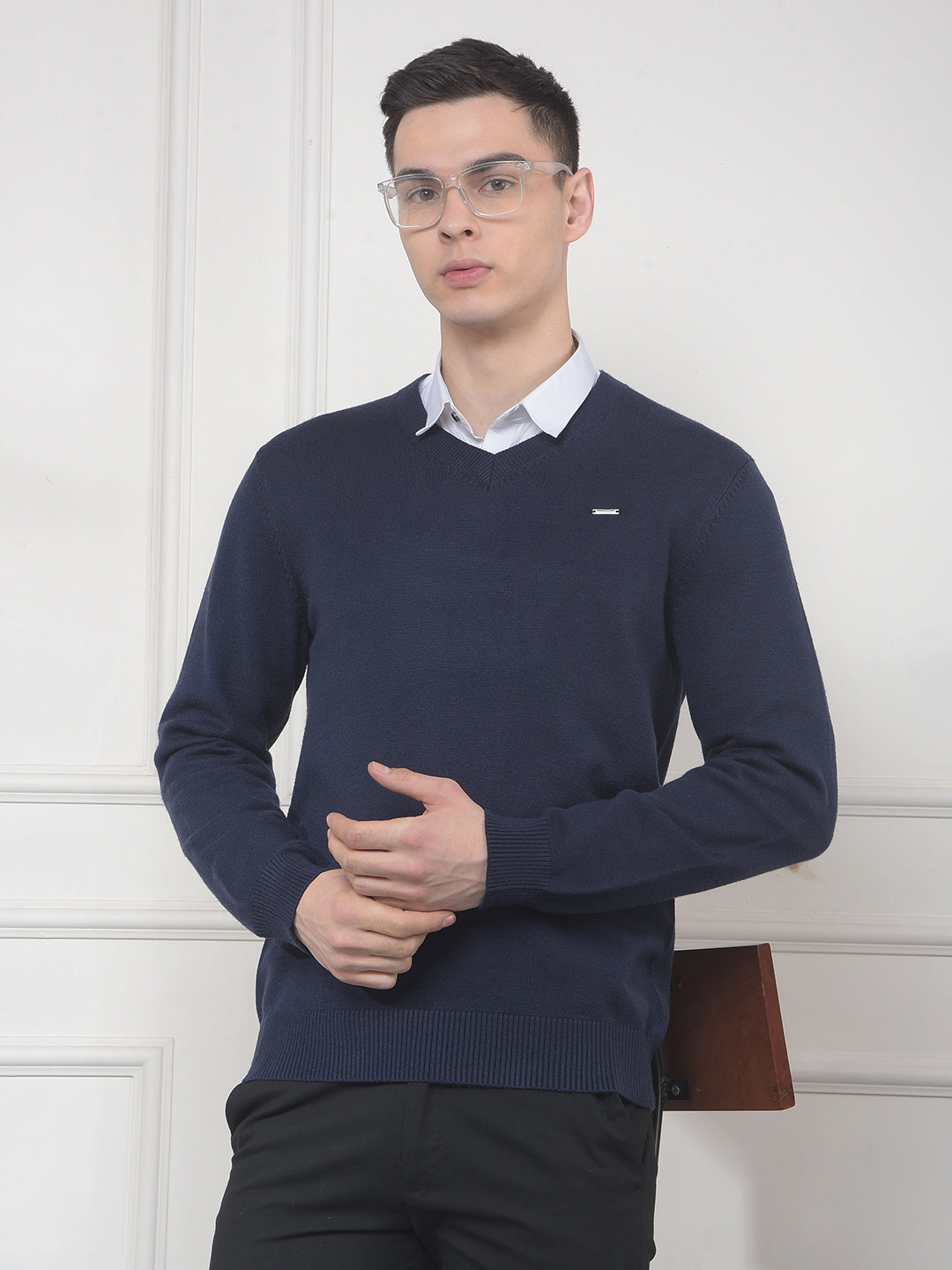 cobb solid navy v-neck sweater