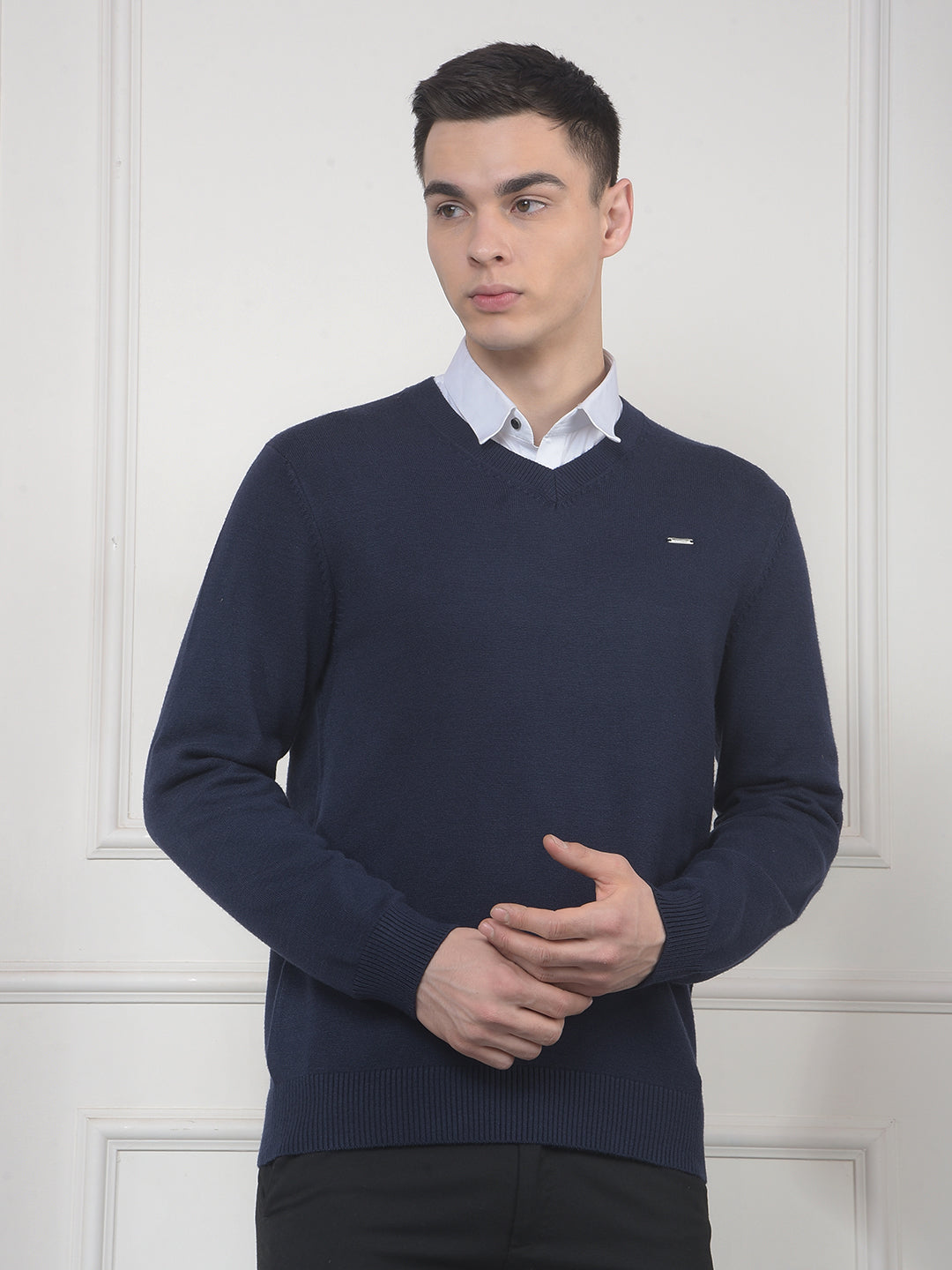cobb solid navy v-neck sweater