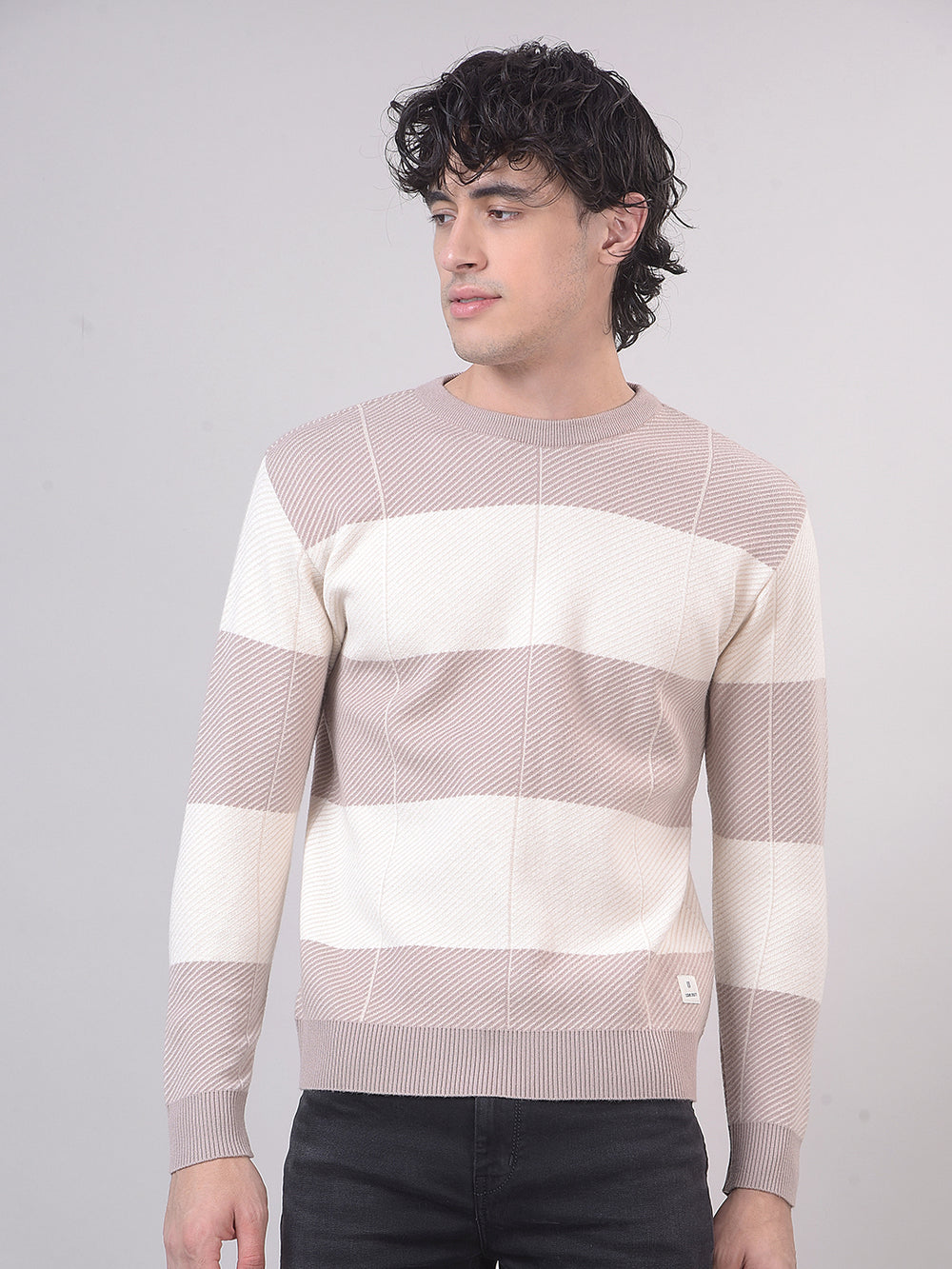 round sweater