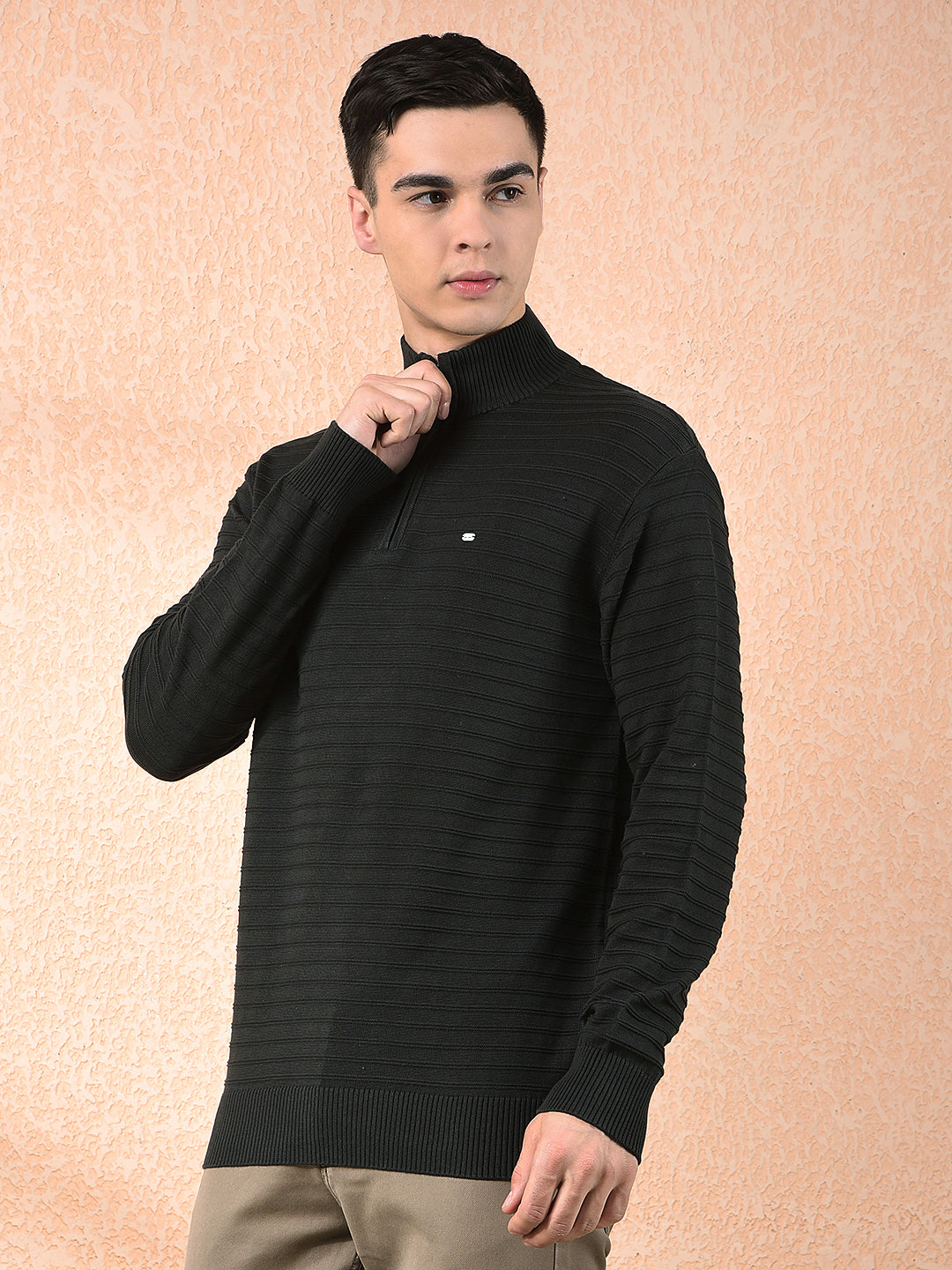 COBB OLIVE STRIPED ZIPPER SWEATER