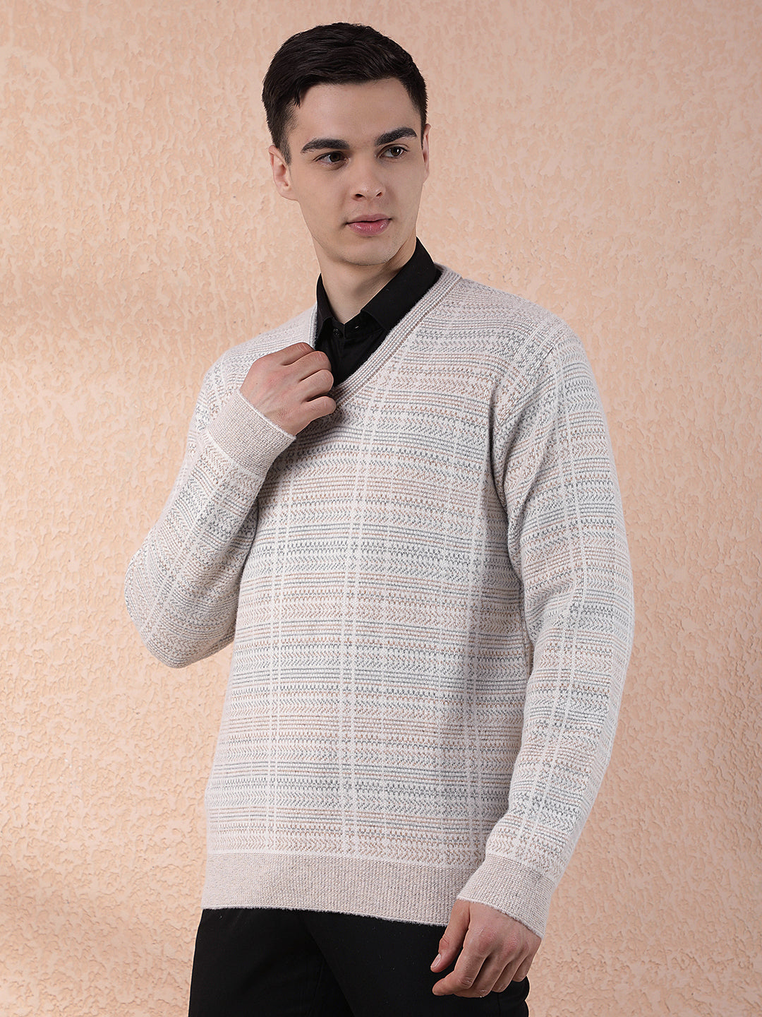 COBB ACRU SELF-DESIGN V-NECK SWEATER