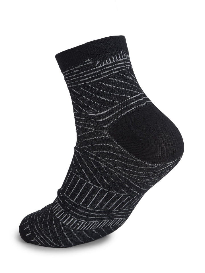COBB BLACK STRIPED HALF-ANKLE SOCKS