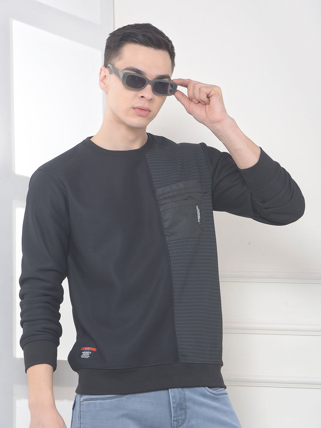 cobb black self-design round neck sweatshirt
