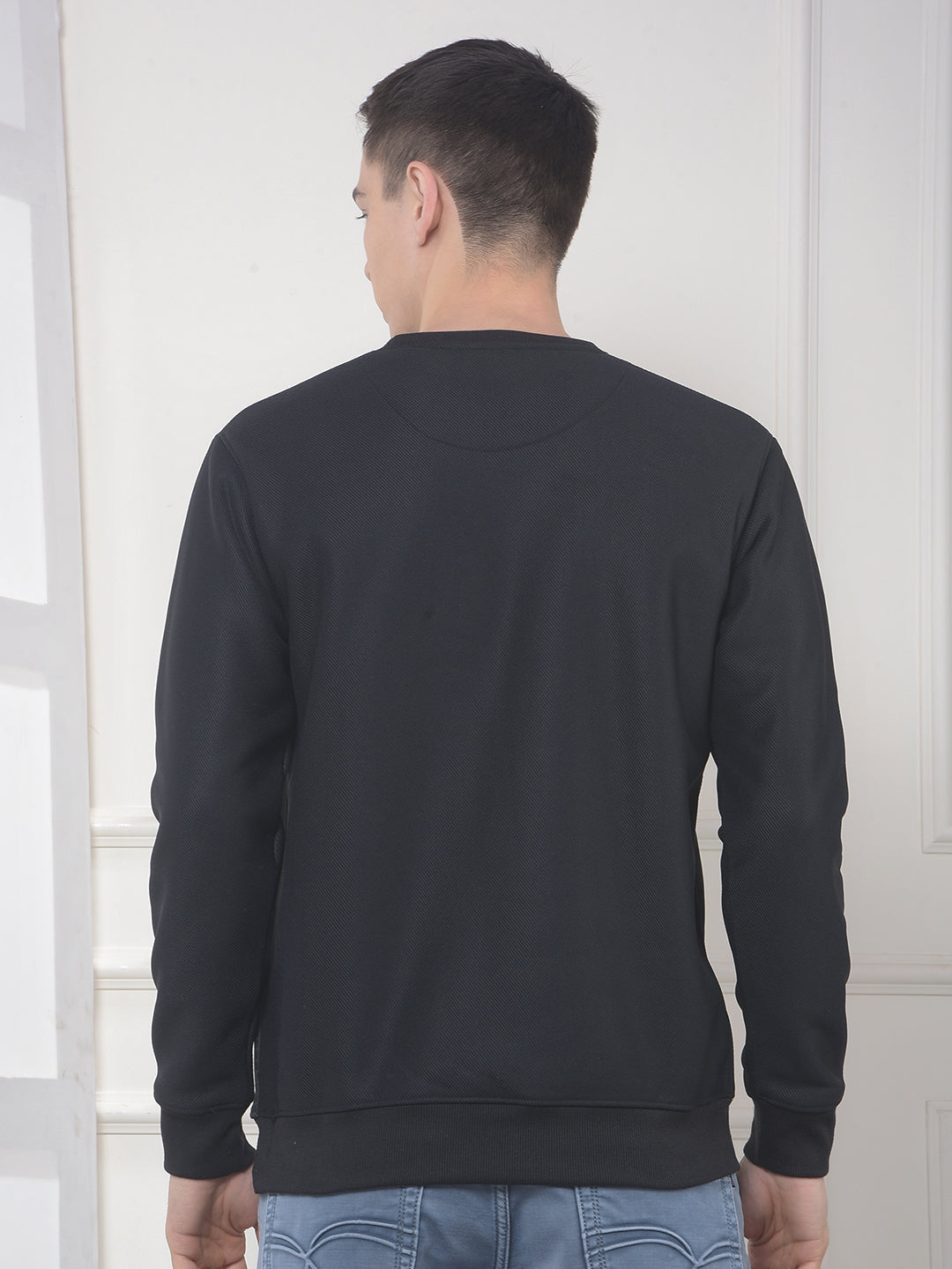 cobb black self-design round neck sweatshirt