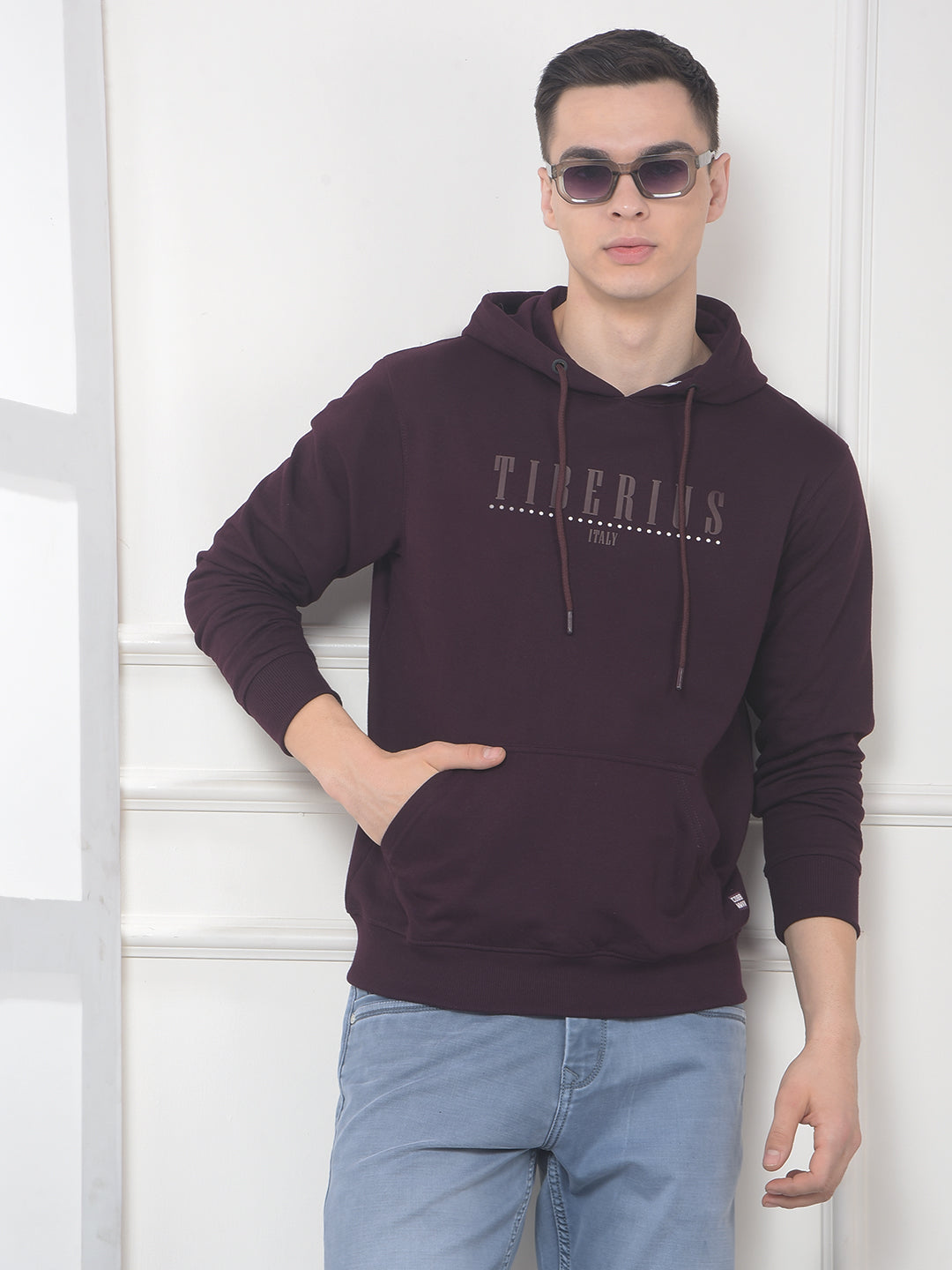 cobb wine printed classic hoodie