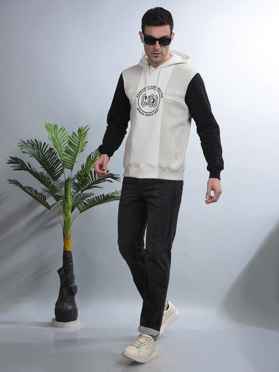 COBB OFF WHITE COLOUR-BLOCK CLASSIC HOODIE