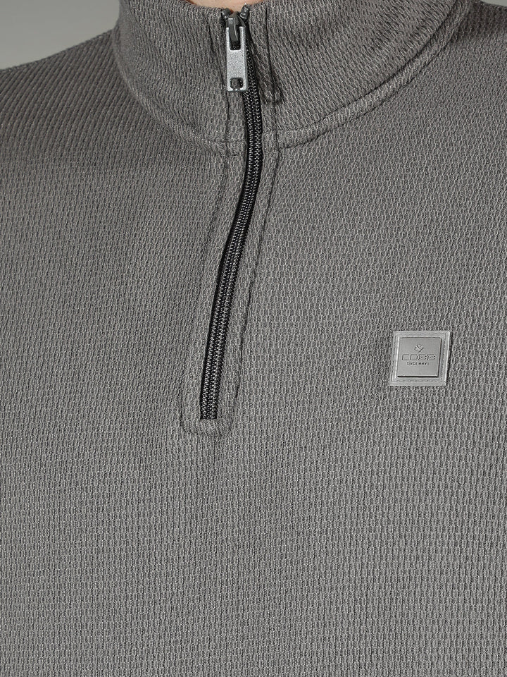 COBB GREY SELF-DESIGN HALF-ZIPPER SWEATSHIRT
