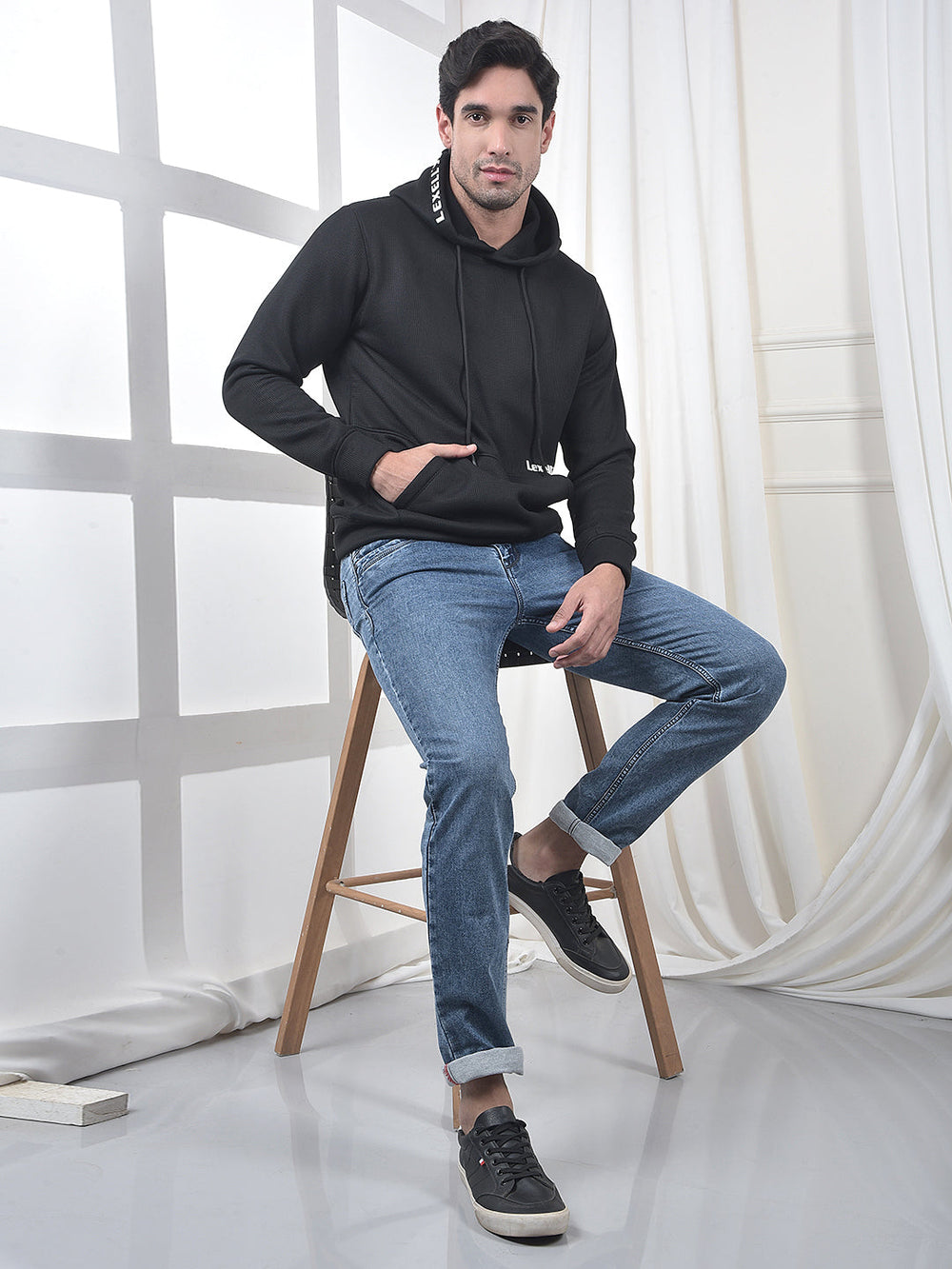 cobb black printed classic hoodie