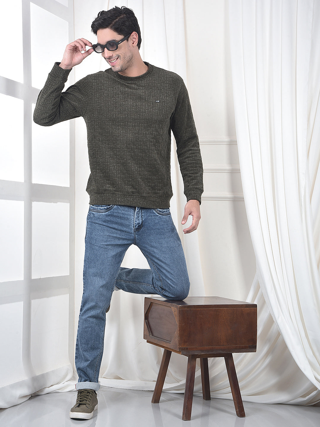 cobb olive self-design round neck sweatshirt