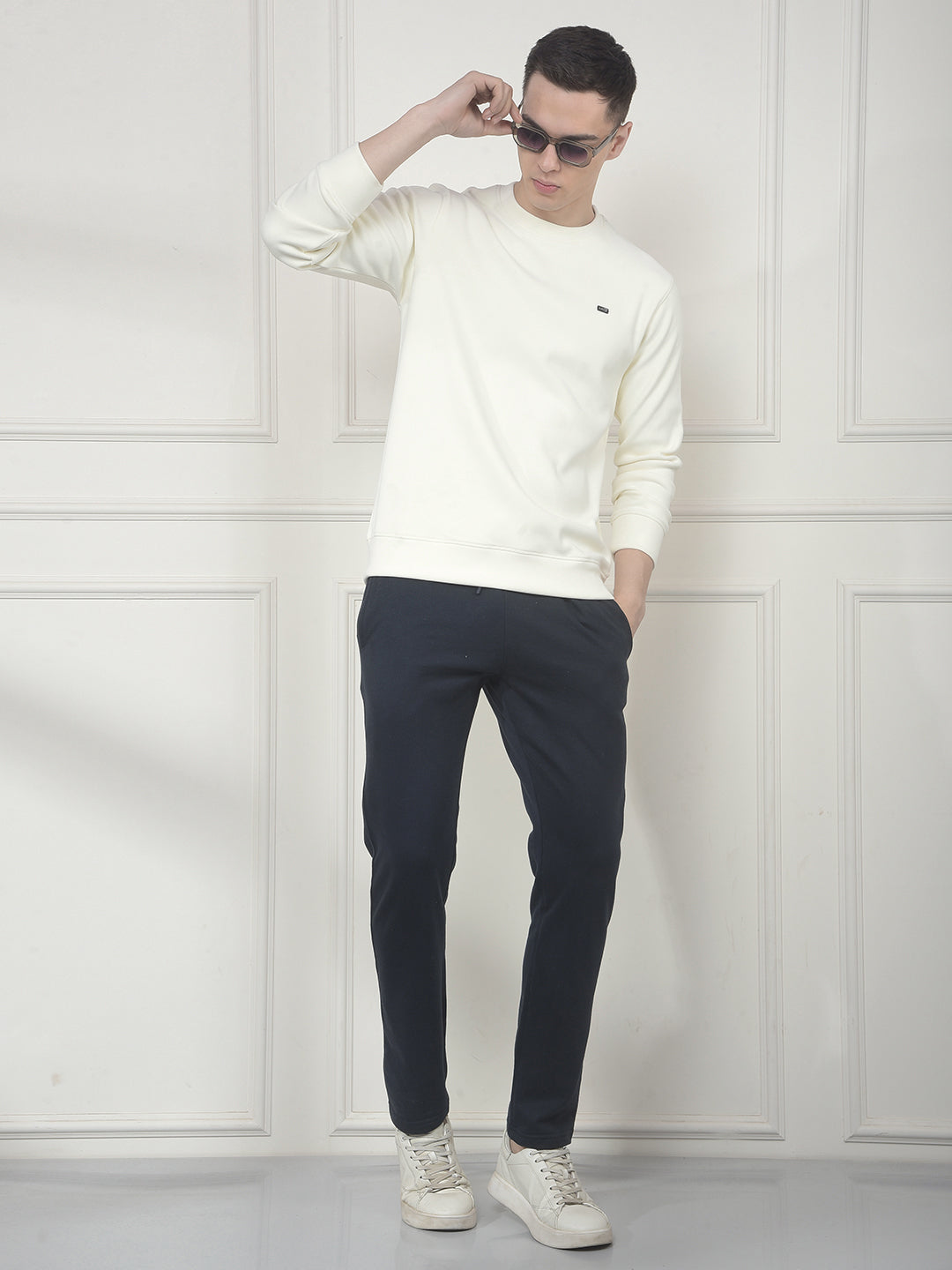 COBB SOLID OFF WHITE ROUND NECK SWEATSHIRT