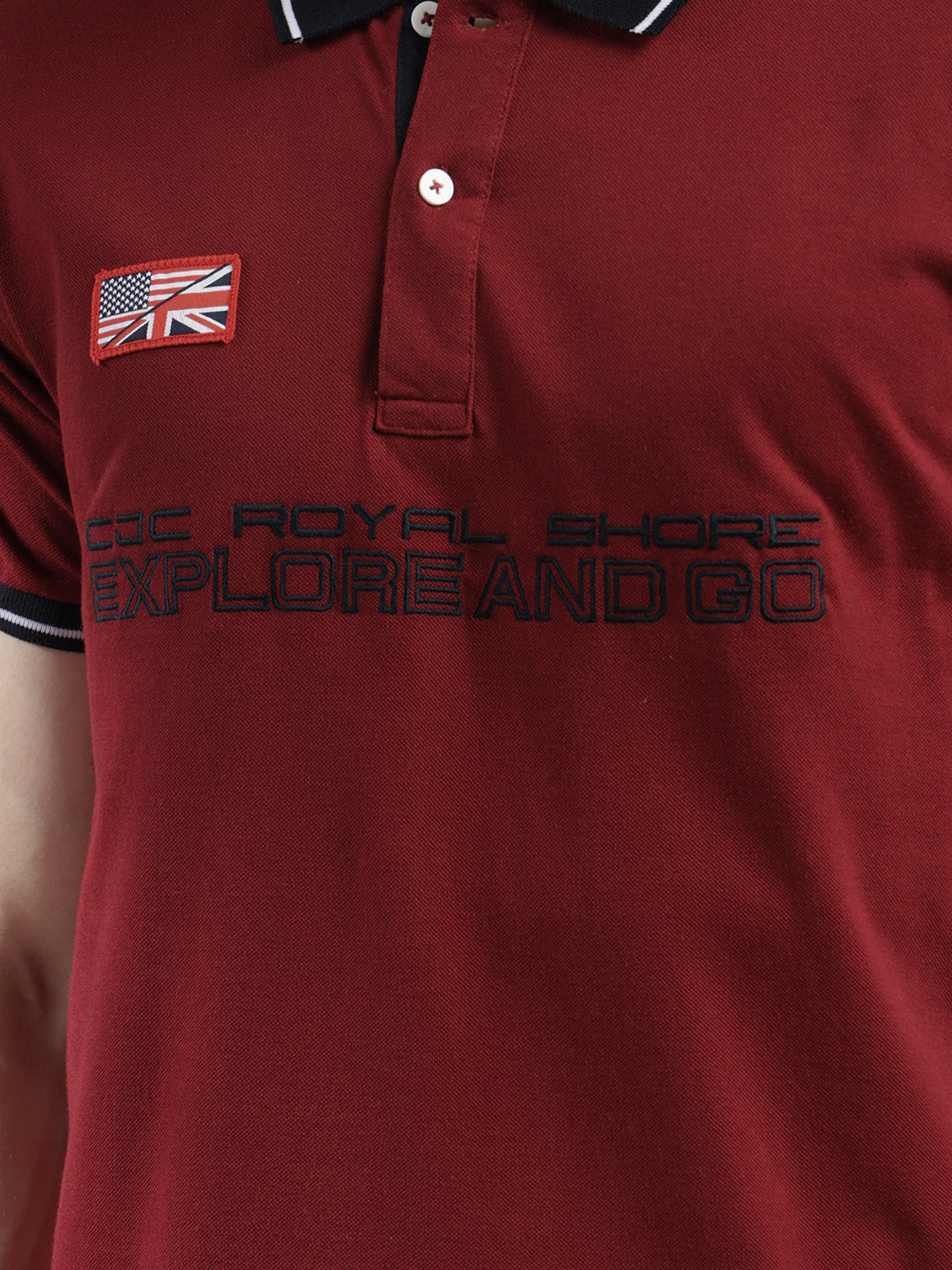 cobb maroon color-block polo neck t-shirt