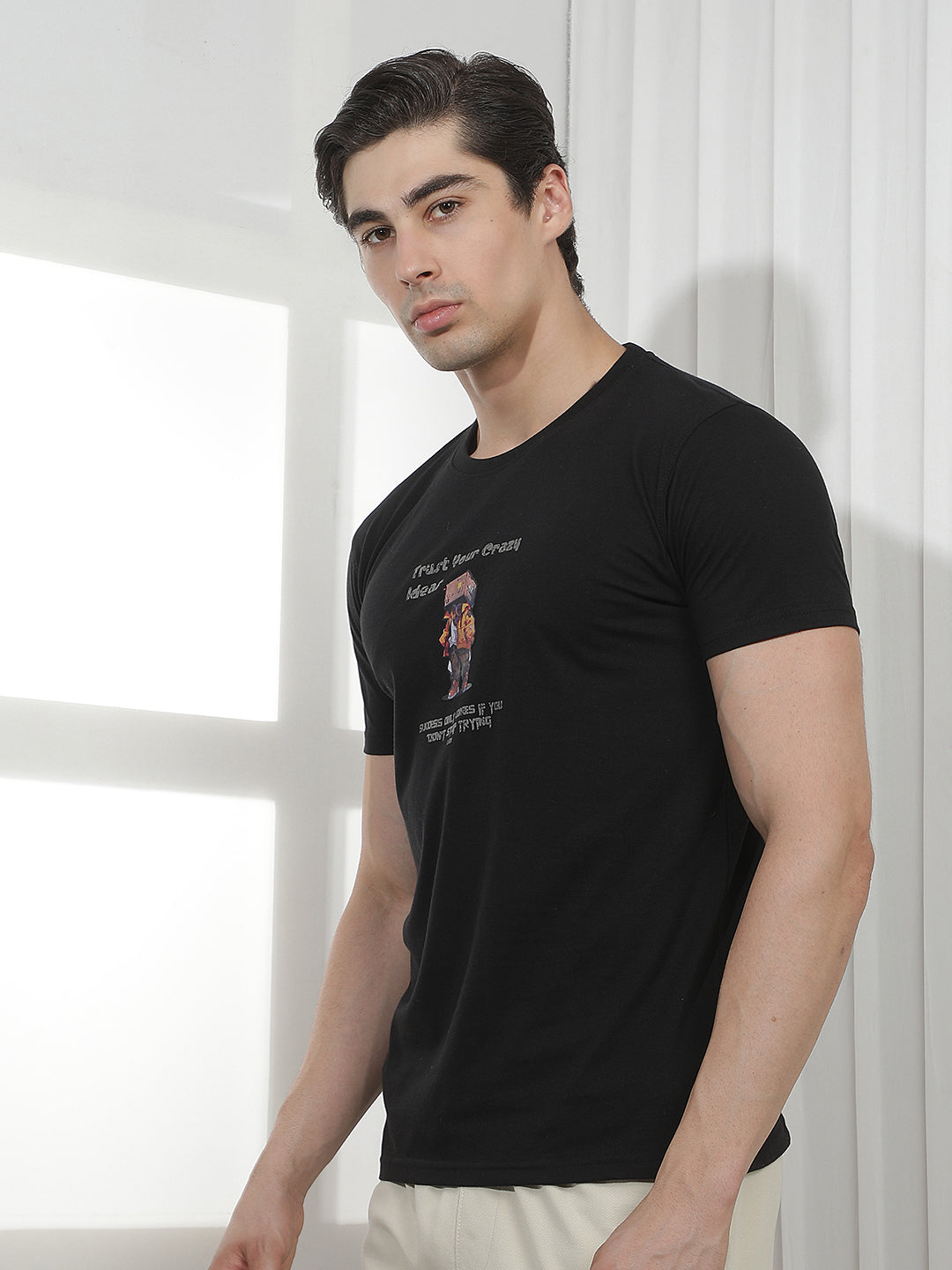 BLACK PRINTED ROUND TEES