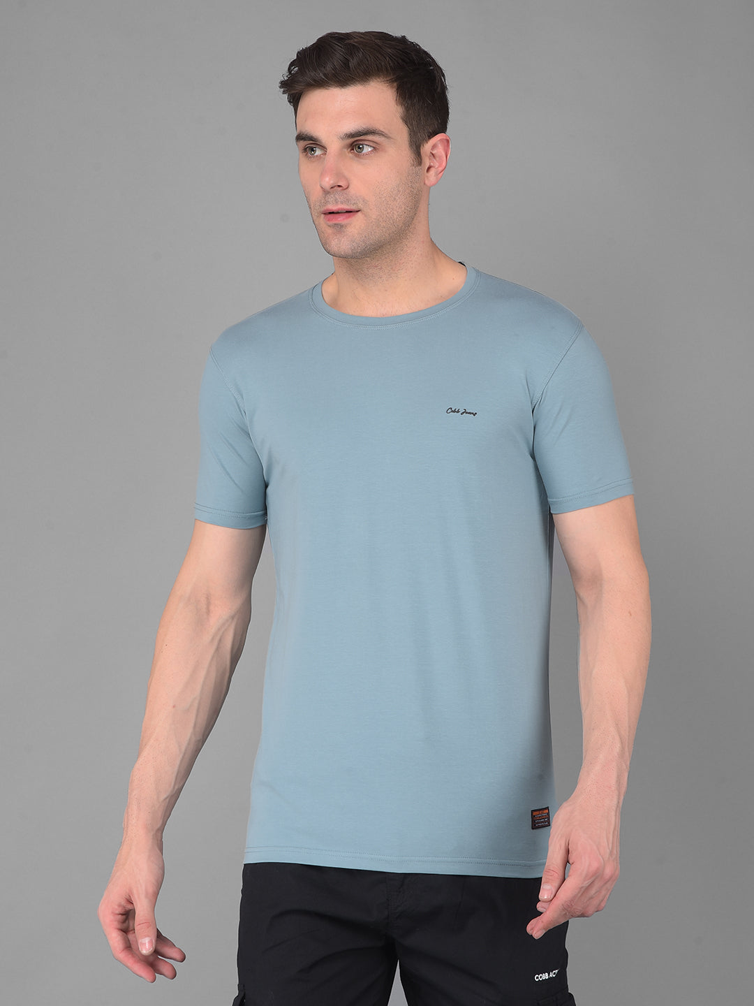 cobb solid medium pastel blue round neck t-shirt