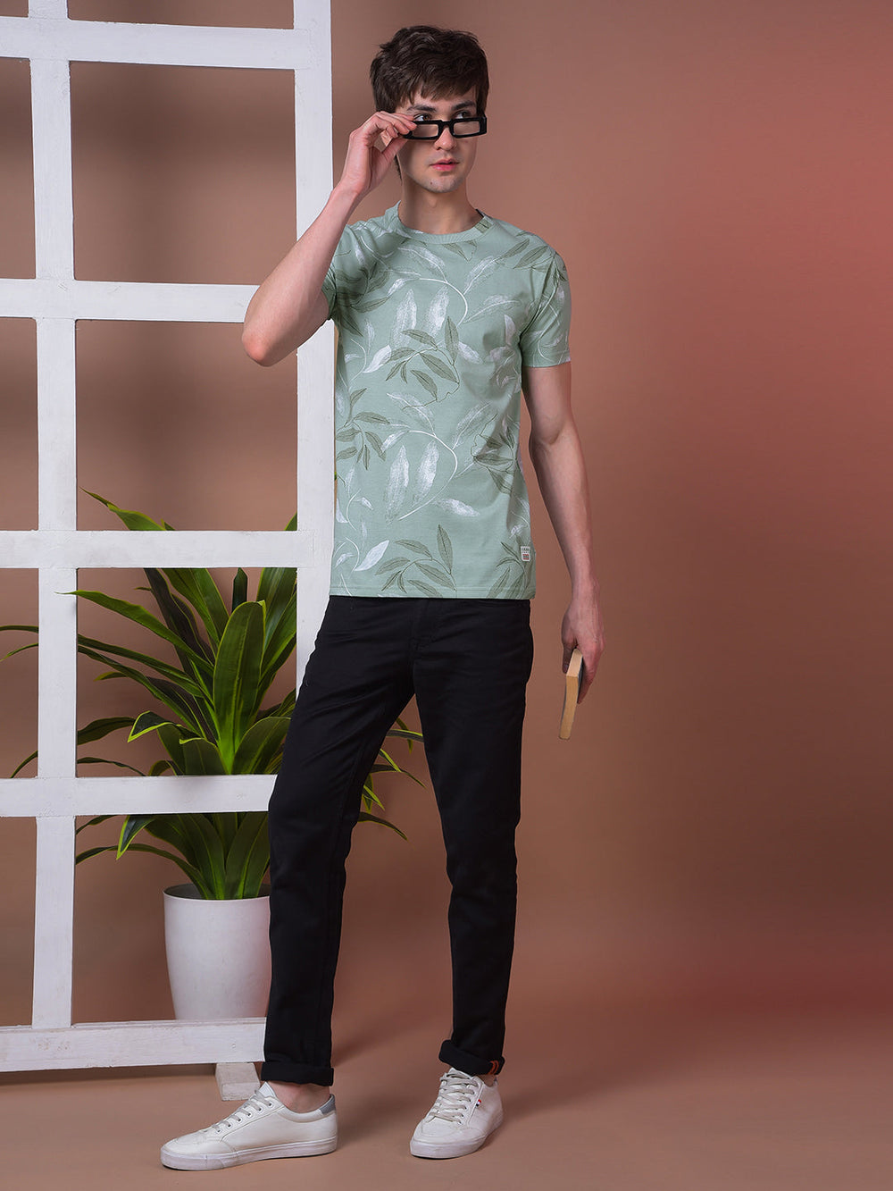 cobb pista printed round neck t-shirt