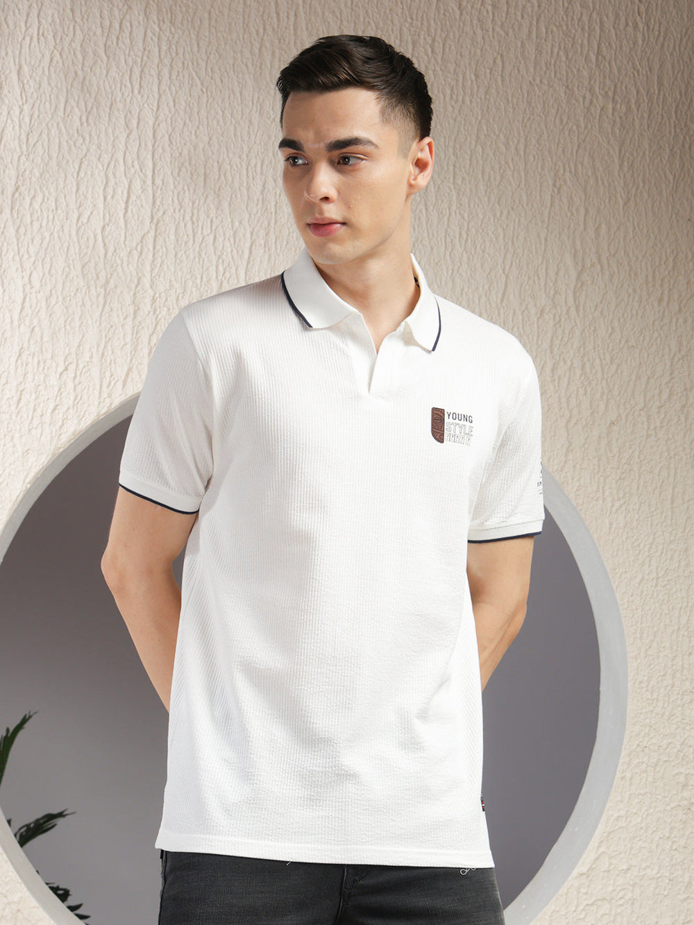 cobb solid white polo neck t-shirt