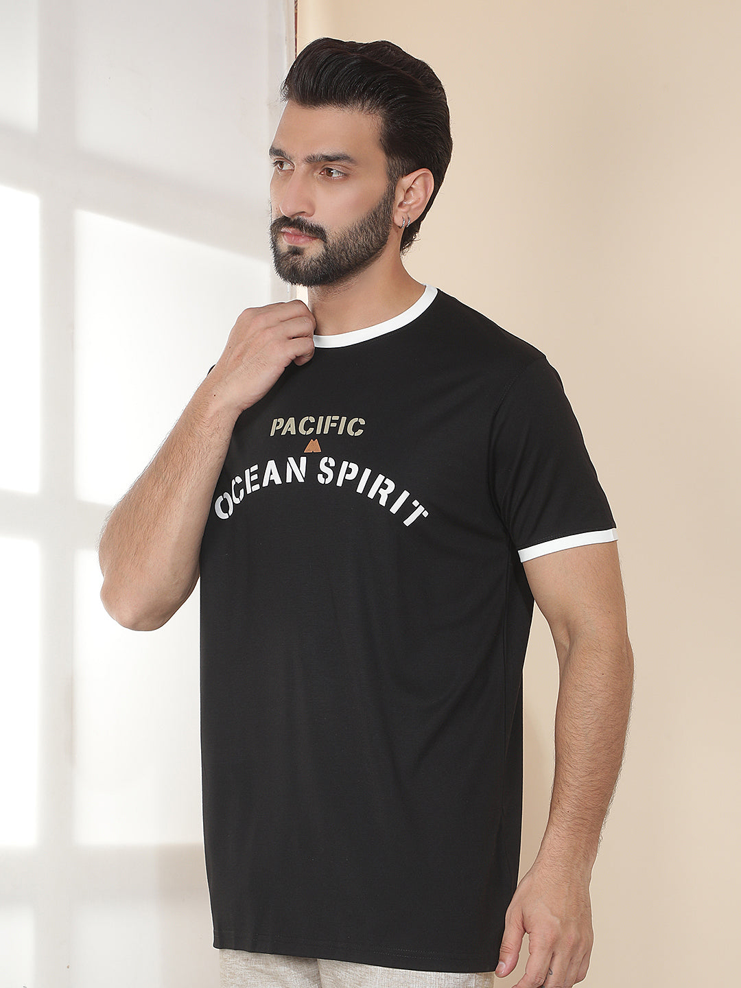 cobb black printed round neck t-shirt