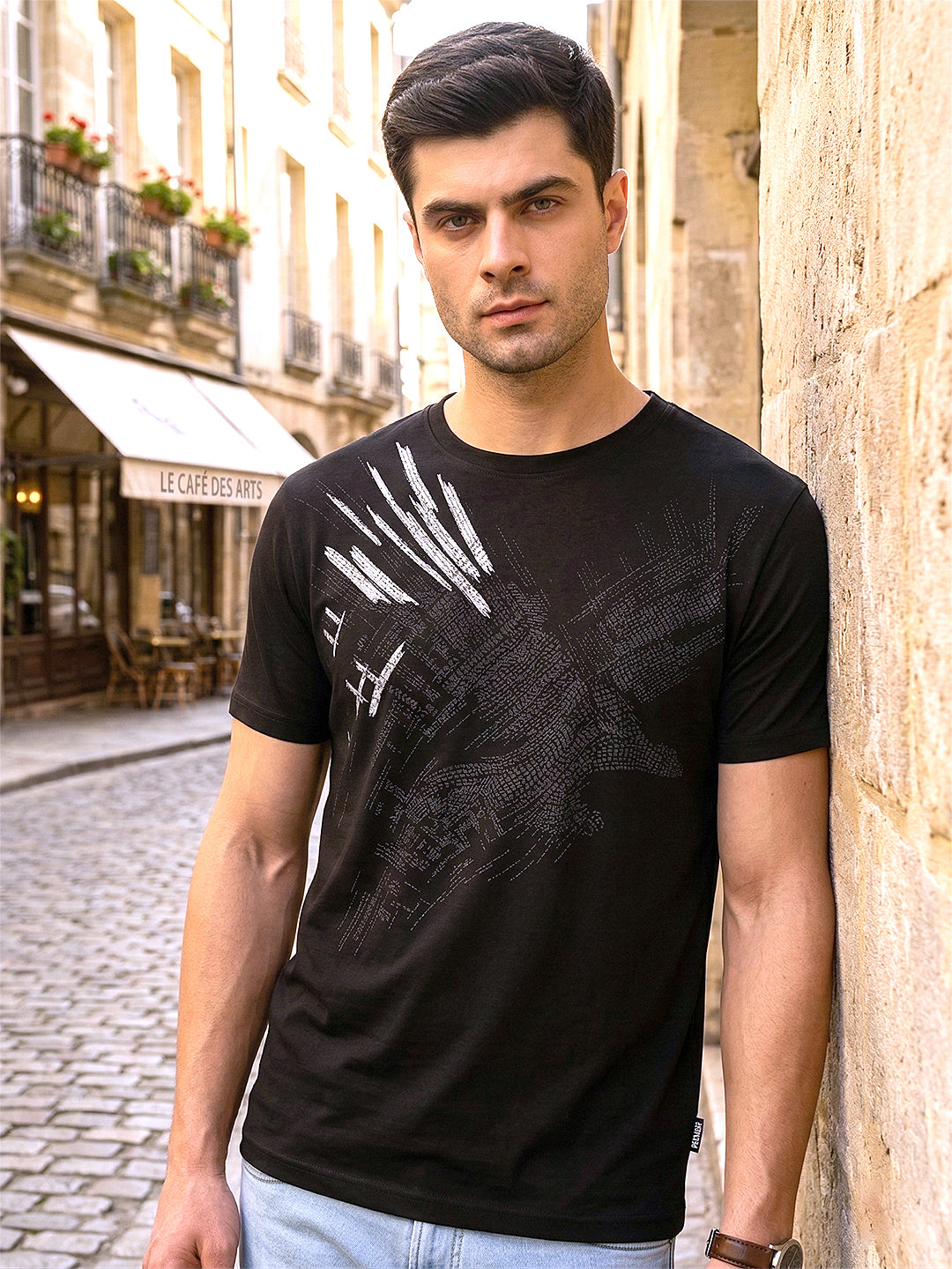 cobb black printed round neck t-shirt